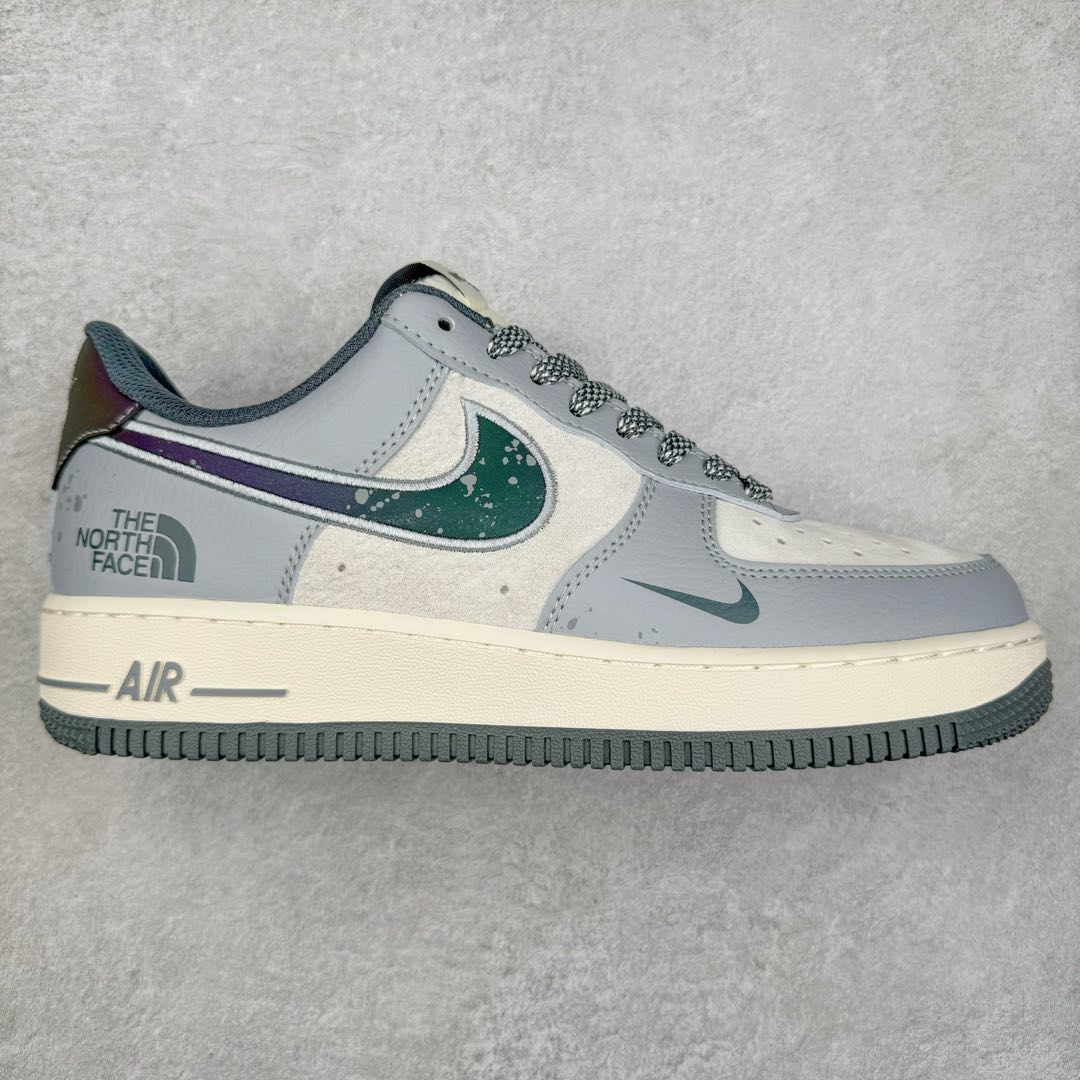 NK Air Force 1´07 Low 空军一号低帮百搭休闲运动板鞋 DM6688-006 柔软、弹性十足的缓震性能和出色的中底设计 横跨复古与现代的外型结合 造就出风靡全球 三十多年的Force 1 直到今天还深受青睐 尺码:36 36.5 37.5 38 38.5 39 40 40.5 41 42 42.5 43 44 44.5 45-选品中心