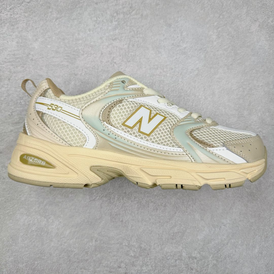 New Balance NB530 新百伦复古透气跑步鞋 抛弃过往以皮革为主的人气轮廓 以极具复古风范的跑鞋外观呈现 设计上全鞋以简约清爽的纯白色作基底 鞋身覆盖大面积织物网眼材质 并于鞋头、鞋带孔眼片等细节处点缀对比鲜明的反光银镀层凸显 鞋舌、侧身等位置则辅以一贯的「N」字标志和品牌徽标彰显身份 最后通过搭载的 ABZORB 缓震中底完善整体造型 尺码：36 37 37.5 38 38.5 39 40 40.5 41 42 42.5 43 44 45-选品中心