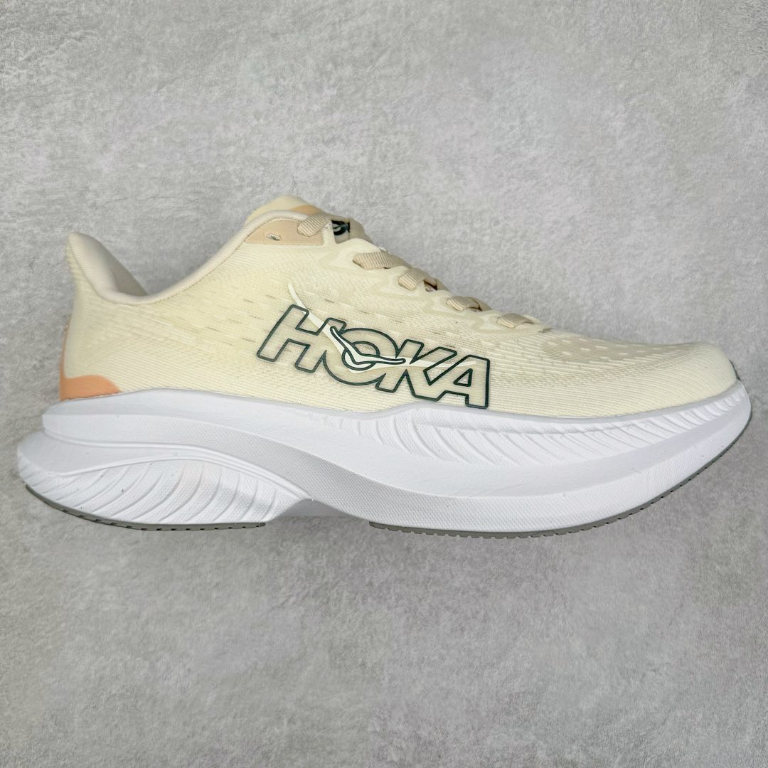 图片[3]-＃特价福利 HOKA ONE ONE MACH 马赫6 柔软舒适Y2K复古跑鞋防滑耐磨低帮跑步鞋 鞋面上部使用了编织紧密的单层提花网纱（Creel Jacquard）针织技术，虽然初穿时中足部位包裹稍显紧绷，但在几次穿着跑步后会好转，材料舒适贴合，无热点或刺激现象出现。鞋带系统标准配置，鞋带质量理想，鞋舌薄而填充少，内外两侧完全接合，能很好地包裹足部。Mach 6的中底摒弃了先前Mach 5所使用的PROFLY+双层中底和橡胶化泡沫，转而采用全新的SCF（超级临界泡沫）EVA材料，该材料为跑者提供了更明显的回弹感，在落地时能够快速反弹推离地面。相较于Mach 5的软弹着地感，Mach 6带来了一种显著不同的跑步体验。尺码：36 36.5 37.5 38 38.5 39 40 40.5 41 42 42.5 43 44 44.5 45-选品中心