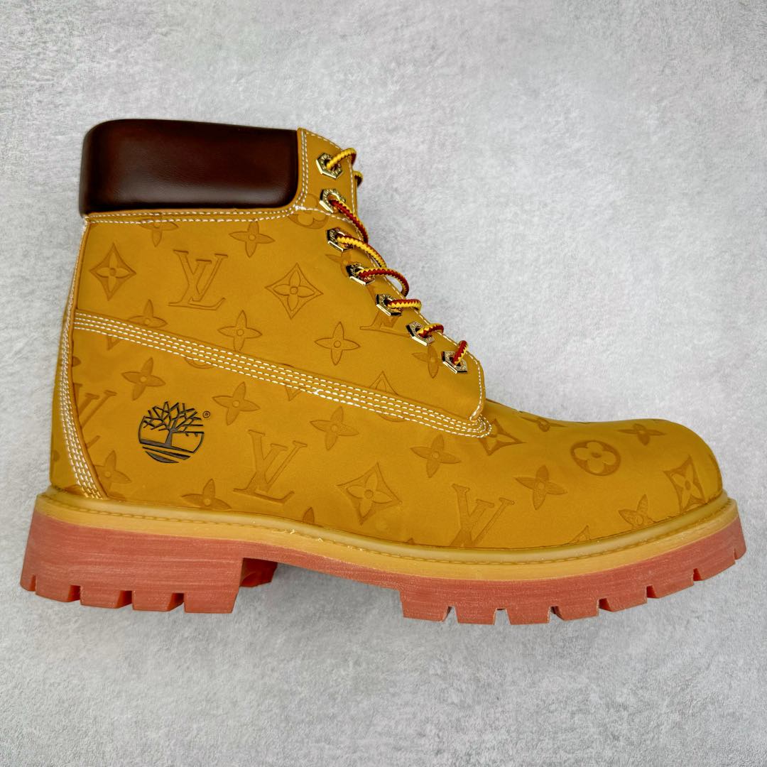 Lv x Timberland Lv联名添柏岚大黄靴 顶奢流量品牌与时代经典的结合之作 #代购专供品质 高弹Modern 外置防滑橡塑发泡超轻大底 系带设计 穿脱十分方便 采用TPU模压定型真皮鞋面材质#EVA轻翼科技外底具有防滑,耐磨和良好的弹性 Pharrell Williams充分发挥了作为Louis Vuitton创意总监的角色 这款鞋重新定义了 6英寸大黄靴的经典设计 致敬1996年Grandmaster Flash经典黄靴造型 原厂五金鞋带扣 工艺全新升级 中山大厂代工 原单进口皮料 独立私模大底，正确logo， 原装一致头层磨砂皮 搭配经典老花领口 全新原厂包装鞋盒 市场独家供应 尺码：36-44（皮鞋码）-选品中心
