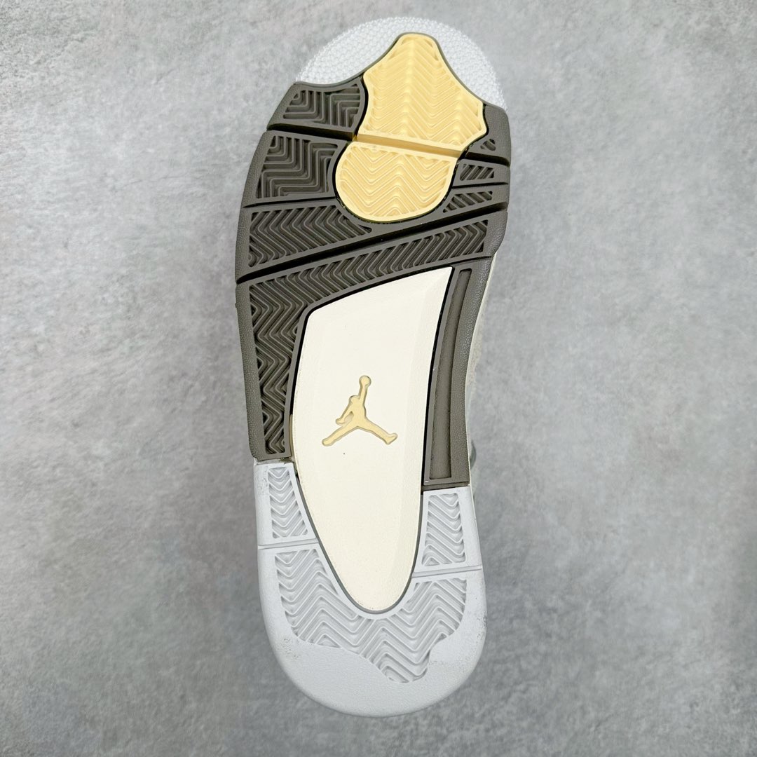 图片[9]-＃特价福利 Air Jordan AJ4 Retro 大厂出品 原纸板楦头开发 定制优质皮料 完美鞋型匹配公司货 正确TPU鞋舌锁扣 最新原厂底模 大底卡色咬花完美 鞋柜必备鞋款 终端现货供应 尺码：36 36.5 37.5 38 38.5 39 40 40.5 41 42 42.5 43 44 44.5 45 46 47.5-选品中心