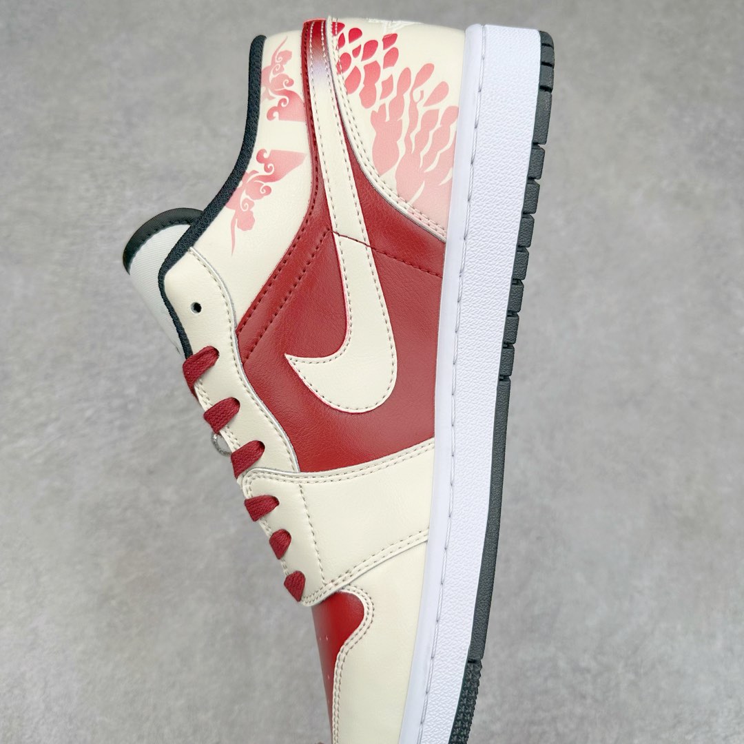 图片[7]-Air Jordan AJ1 Low 低帮定制 蛇年限定 553558-132 原厂内置气垫魔块 A模大底 头层小牛皮 鞋舌AJ原厂专用牛津布+AJ专用反口珍珠布+原厂无杂质高弹内里海棉+特殊封边弹力鞋带 尺码：36 36.5 37.5 38 38.5 39 40 40.5 41 42 42.5 43 44 44.5 45 46 47.5-选品中心