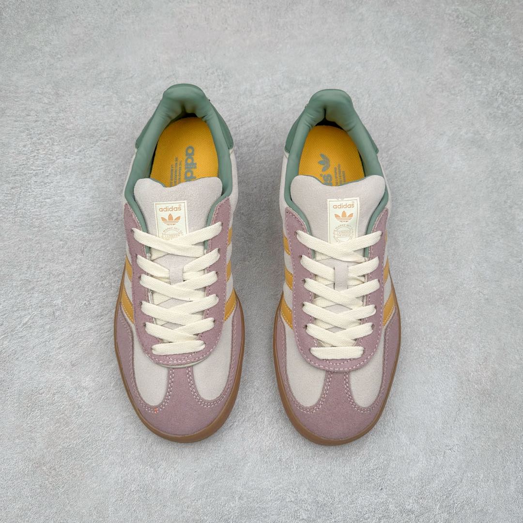 图片[2]-AD Gazelle Indoor Trainers 羚羊内训系列低帮复古百搭休闲运动德训风板鞋 90年代经典的复刻版！自60年代以足球训练鞋面世以来,Gazelle就以其经典设计席卷全球。1991年版本的复刻,再造经典Gazelle。采用皮革打造,搭配浊色细节,让这款经典更加简约。尺码：36 36⅔ 37⅓ 38 38⅔ 39⅓ 40 40⅔ 41⅓ 42 42⅔ 43⅓ 44 45-选品中心