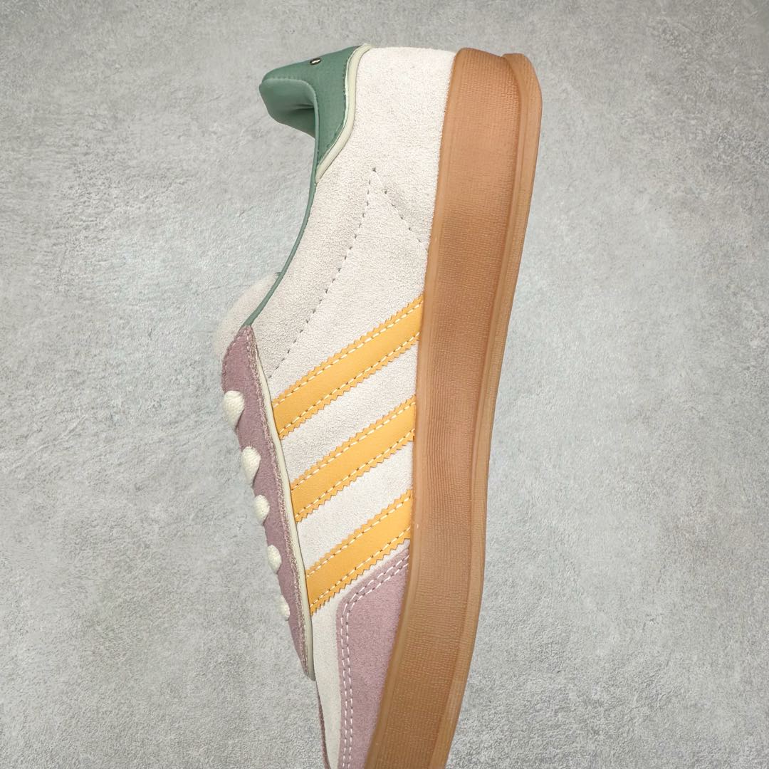 图片[7]-AD Gazelle Indoor Trainers 羚羊内训系列低帮复古百搭休闲运动德训风板鞋 90年代经典的复刻版！自60年代以足球训练鞋面世以来,Gazelle就以其经典设计席卷全球。1991年版本的复刻,再造经典Gazelle。采用皮革打造,搭配浊色细节,让这款经典更加简约。尺码：36 36⅔ 37⅓ 38 38⅔ 39⅓ 40 40⅔ 41⅓ 42 42⅔ 43⅓ 44 45-选品中心