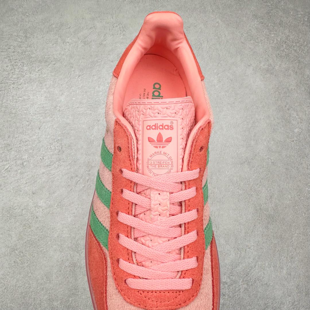 图片[5]-AD Gazelle Indoor Trainers 羚羊内训系列低帮复古百搭休闲运动德训风板鞋 90年代经典的复刻版！自60年代以足球训练鞋面世以来,Gazelle就以其经典设计席卷全球。1991年版本的复刻,再造经典Gazelle。采用皮革打造,搭配浊色细节,让这款经典更加简约。尺码：36 36⅔ 37⅓ 38 38⅔ 39⅓ 40 40⅔ 41⅓ 42 42⅔ 43⅓ 44 45-选品中心