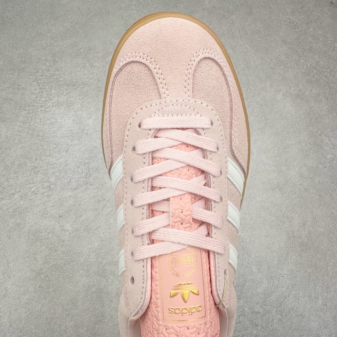 图片[4]-AD Gazelle Indoor Trainers 羚羊内训系列低帮复古百搭休闲运动德训风板鞋 90年代经典的复刻版！自60年代以足球训练鞋面世以来,Gazelle就以其经典设计席卷全球。1991年版本的复刻,再造经典Gazelle。采用皮革打造,搭配浊色细节,让这款经典更加简约。尺码：36 36⅔ 37⅓ 38 38⅔ 39⅓ 40 40⅔ 41⅓ 42 42⅔ 43⅓ 44 45-选品中心