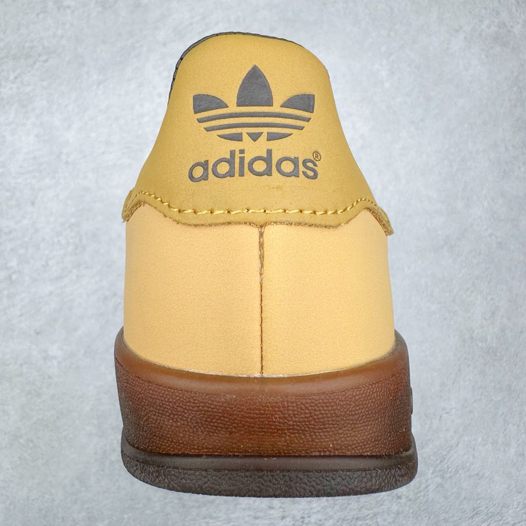 图片[8]-AD Gazelle Indoor Trainers 羚羊内训系列低帮复古百搭休闲运动德训风板鞋 90年代经典的复刻版！自60年代以足球训练鞋面世以来,Gazelle就以其经典设计席卷全球。1991年版本的复刻,再造经典Gazelle。采用皮革打造,搭配浊色细节,让这款经典更加简约。尺码：36 36⅔ 37⅓ 38 38⅔ 39⅓ 40 40⅔ 41⅓ 42 42⅔ 43⅓ 44 45-选品中心