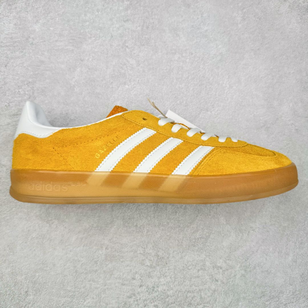 图片[4]-AD Gazelle Indoor Trainers 羚羊内训系列低帮复古百搭休闲运动德训风板鞋 90年代经典的复刻版！自60年代以足球训练鞋面世以来,Gazelle就以其经典设计席卷全球。1991年版本的复刻,再造经典Gazelle。采用皮革打造,搭配浊色细节,让这款经典更加简约。尺码：36 36⅔ 37⅓ 38 38⅔ 39⅓ 40 40⅔ 41⅓ 42 42⅔ 43⅓ 44 45-选品中心