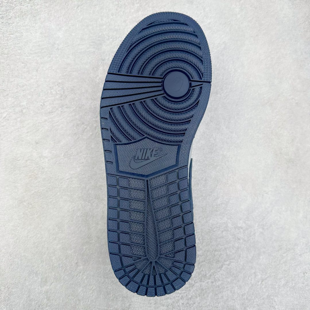 图片[9]-Air Jordan AJ1 Low 低帮定制 DC2024-026 原厂内置气垫魔块 A模大底 头层小牛皮 鞋舌AJ原厂专用牛津布+AJ专用反口珍珠布+原厂无杂质高弹内里海棉+特殊封边弹力鞋带 尺码：36 36.5 37.5 38 38.5 39 40 40.5 41 42 42.5 43 44 44.5 45 46 47.5-选品中心