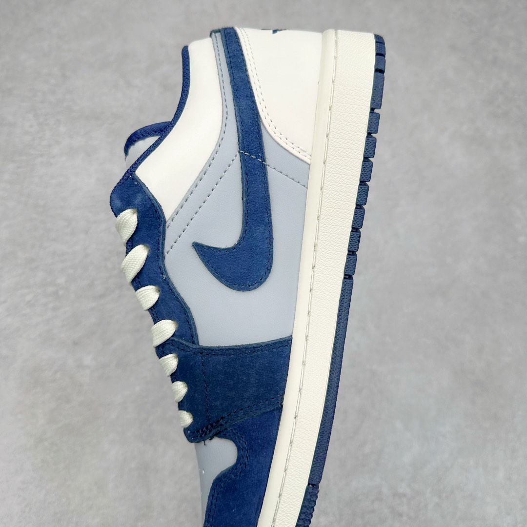 图片[7]-Air Jordan AJ1 Low 低帮定制 DC2024-026 原厂内置气垫魔块 A模大底 头层小牛皮 鞋舌AJ原厂专用牛津布+AJ专用反口珍珠布+原厂无杂质高弹内里海棉+特殊封边弹力鞋带 尺码：36 36.5 37.5 38 38.5 39 40 40.5 41 42 42.5 43 44 44.5 45 46 47.5-选品中心