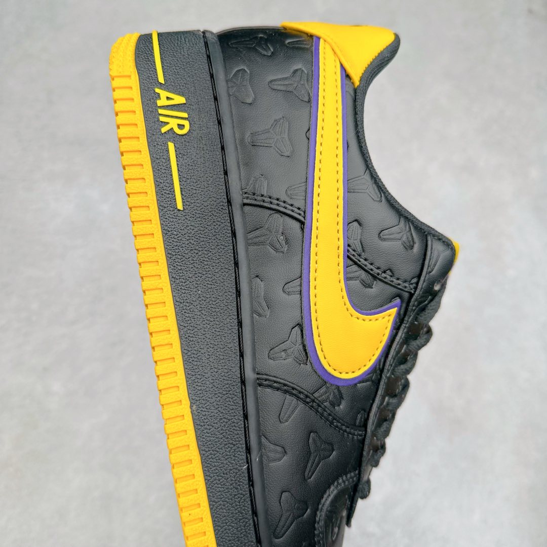 图片[6]-NK Air Force 1´07 Low 空军一号低帮百搭休闲运动板鞋 HV5132-001 柔软、弹性十足的缓震性能和出色的中底设计 横跨复古与现代的外型结合 造就出风靡全球 三十多年的Force 1 直到今天还深受青睐 尺码：36 36.5 37.5 38 38.5 39 40 40.5 41 42 42.5 43 44 44.5 45-选品中心