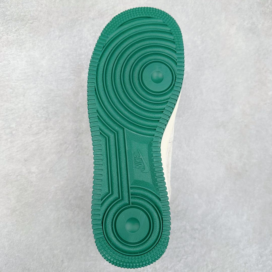 图片[9]-NK Air Force 1´07 Low 空军一号低帮百搭休闲运动板鞋 DF0188-033 柔软、弹性十足的缓震性能和出色的中底设计 横跨复古与现代的外型结合 造就出风靡全球 三十多年的Force 1 直到今天还深受青睐 尺码：36 36.5 37.5 38 38.5 39 40 40.5 41 42 42.5 43 44 44.5 45-选品中心