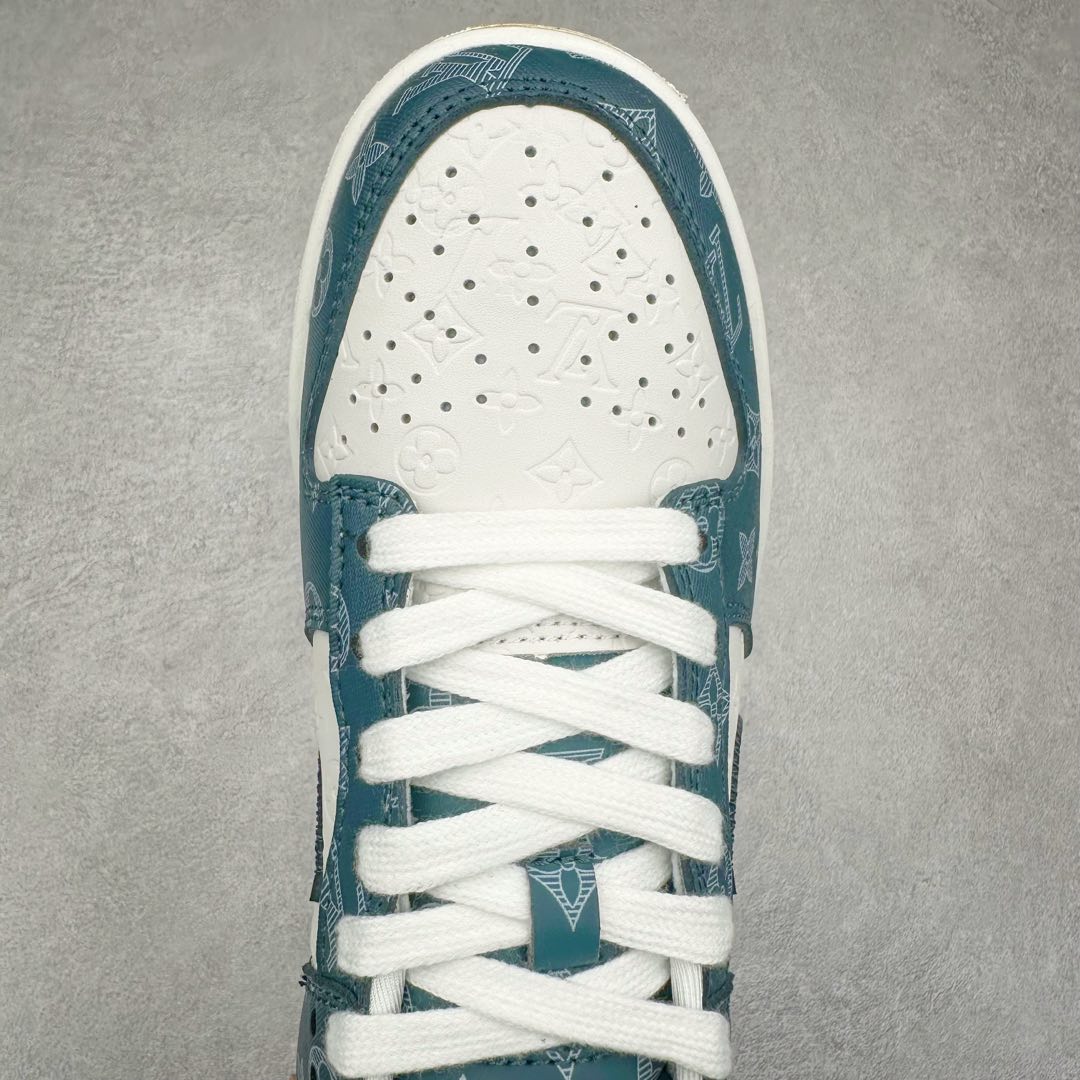 图片[4]-NK Dunk Low 定制配色 DQ1098-363 大厂出品 极力推荐 原装头层材料 独家版型蒸餾加工帶來的是更好的视觉和脚感体验大厂纯原品质出货 清洁度 电绣工艺 皮料切割干净无任何毛边 细节完美 尺码：36 36.5 37.5 38 38.5 39 40 40.5 41 42 42.5 43 44 44.5 45-选品中心