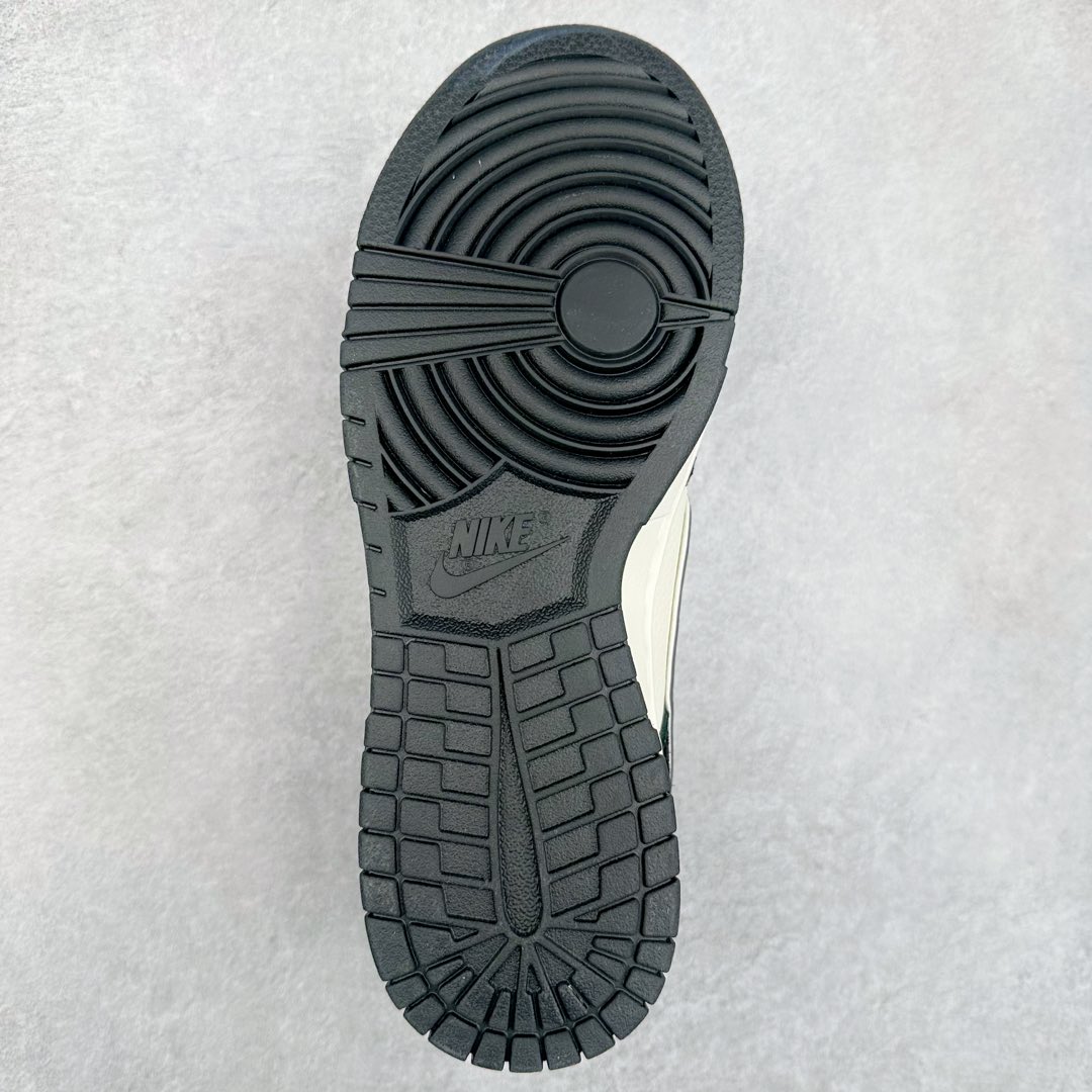 图片[9]-NK Dunk Low 定制配色 DJ2024-084 大厂出品 极力推荐 原装头层材料 独家版型蒸餾加工帶來的是更好的视觉和脚感体验大厂纯原品质出货 清洁度 电绣工艺 皮料切割干净无任何毛边 细节完美 尺码：36 36.5 37.5 38 38.5 39 40 40.5 41 42 42.5 43 44 44.5 45-选品中心