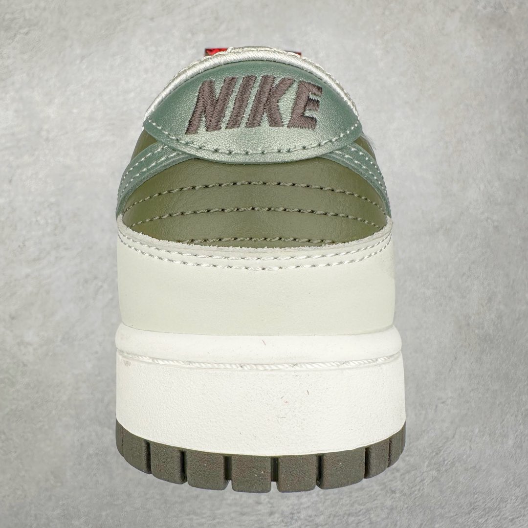 图片[8]-＃K1 NK Dunk Low 蛇年限定 米白绿 HV5980-231 全新支线性价比拉满 迎合行情定价 正确头层皮料 细节均购入原鞋校对开发 全套原纸板楦头加持 细节品控鞋型稳定 独家私模官方最新原厂磨具打造大底 鞋头坡度极致还原 原盒原配 玻璃冲刀 超高清洁度 全鞋零毛边皮料切割 正确中底布背胶中底布拉帮走线 尺码：36 36.5 37.5 38 38.5 39 40 40.5 41 42 42.5 43 44 44.5 45 46-选品中心