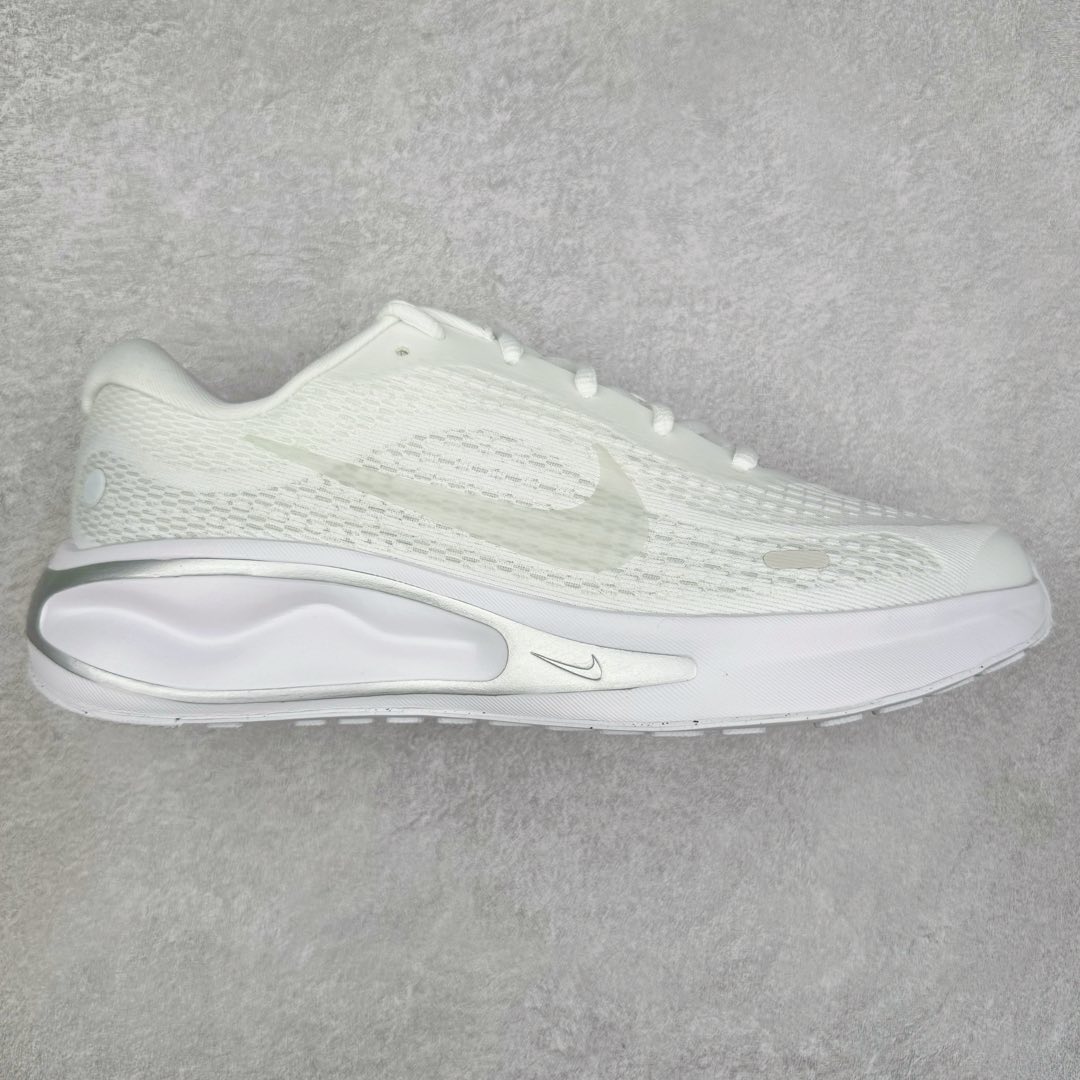 图片[3]-＃纯原福利 NK Journey Run 旅程慢跑系列低帮轻质缓震休闲运动公路跑步鞋 采用科技织法轻盈织物合成鞋面材质 搭载柔软厚实ComfiRide 泡绵缓震组合外置防滑耐磨橡胶底片 穿上 Journey Run 公路跑步鞋 尽情畅跑 享受每一步的风景 搭载柔软厚实的 ComfiRide 泡绵缓震配置 助你征服充满挑战的路面 大步流星 微笑前行 该鞋款舒适非凡 让你爱不释脚 尺码：35.5 36 36.5 37.5 38 38.5 39 40 40.5 41 42 42.5 43 44 44.5 45-选品中心