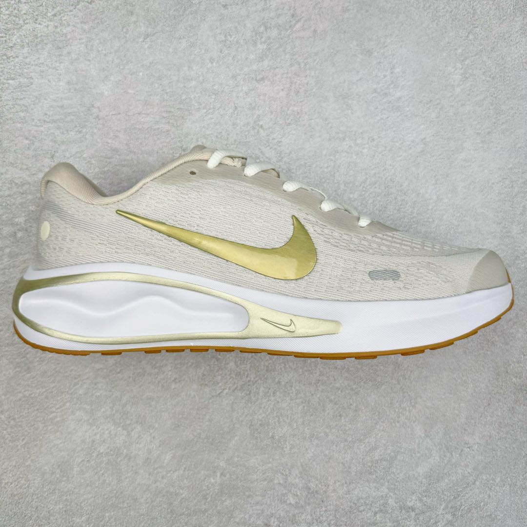 图片[5]-＃纯原福利 NK Journey Run 旅程慢跑系列低帮轻质缓震休闲运动公路跑步鞋 采用科技织法轻盈织物合成鞋面材质 搭载柔软厚实ComfiRide 泡绵缓震组合外置防滑耐磨橡胶底片 穿上 Journey Run 公路跑步鞋 尽情畅跑 享受每一步的风景 搭载柔软厚实的 ComfiRide 泡绵缓震配置 助你征服充满挑战的路面 大步流星 微笑前行 该鞋款舒适非凡 让你爱不释脚 尺码：35.5 36 36.5 37.5 38 38.5 39 40 40.5 41 42 42.5 43 44 44.5 45-选品中心