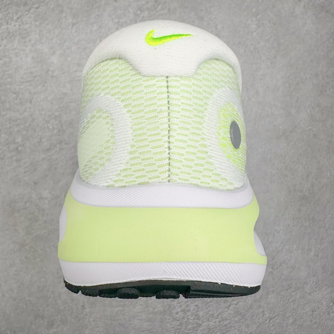 图片[8]-＃纯原福利 NK Journey Run 旅程慢跑系列低帮轻质缓震休闲运动公路跑步鞋 采用科技织法轻盈织物合成鞋面材质 搭载柔软厚实ComfiRide 泡绵缓震组合外置防滑耐磨橡胶底片 穿上 Journey Run 公路跑步鞋 尽情畅跑 享受每一步的风景 搭载柔软厚实的 ComfiRide 泡绵缓震配置 助你征服充满挑战的路面 大步流星 微笑前行 该鞋款舒适非凡 让你爱不释脚 尺码：35.5 36 36.5 37.5 38 38.5 39 40 40.5 41 42 42.5 43 44 44.5 45-选品中心