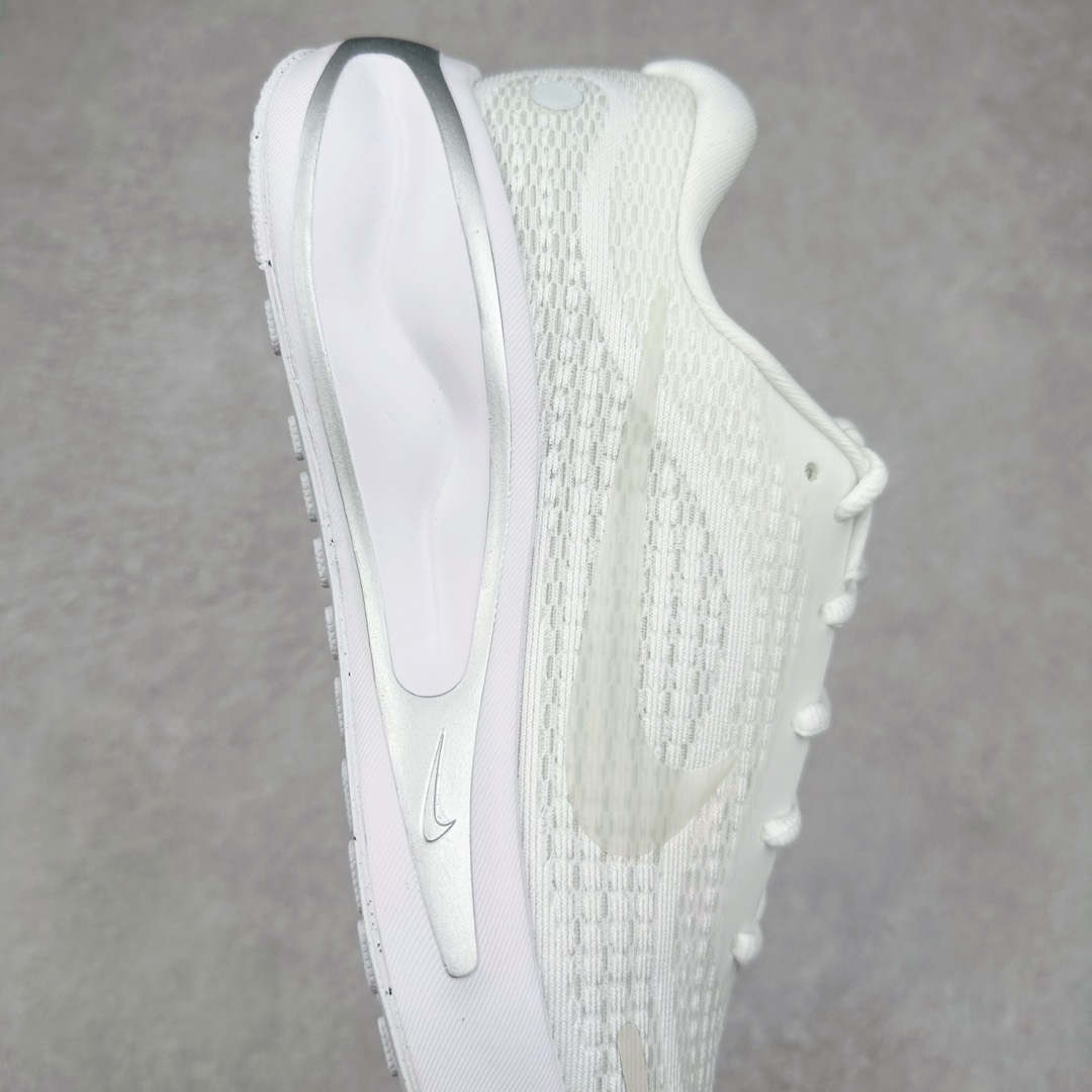 图片[6]-＃纯原福利 NK Journey Run 旅程慢跑系列低帮轻质缓震休闲运动公路跑步鞋 采用科技织法轻盈织物合成鞋面材质 搭载柔软厚实ComfiRide 泡绵缓震组合外置防滑耐磨橡胶底片 穿上 Journey Run 公路跑步鞋 尽情畅跑 享受每一步的风景 搭载柔软厚实的 ComfiRide 泡绵缓震配置 助你征服充满挑战的路面 大步流星 微笑前行 该鞋款舒适非凡 让你爱不释脚 尺码：35.5 36 36.5 37.5 38 38.5 39 40 40.5 41 42 42.5 43 44 44.5 45-选品中心