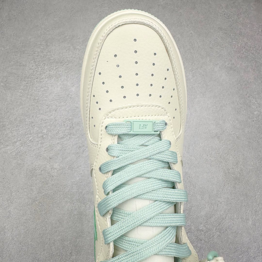 图片[4]-NK Air Force 1 Mid 空军一号中帮高帮百搭休闲运动板鞋 PA0920-708 柔软、弹性十足的缓震性能和出色的中底设计 横跨复古与现代的外型结合 造就出风靡全球三十多年的Force 1 尺码：36 36.5 37.5 38 38.5 39 40 40.5 41 42 42.5 43 44 44.5 45-选品中心