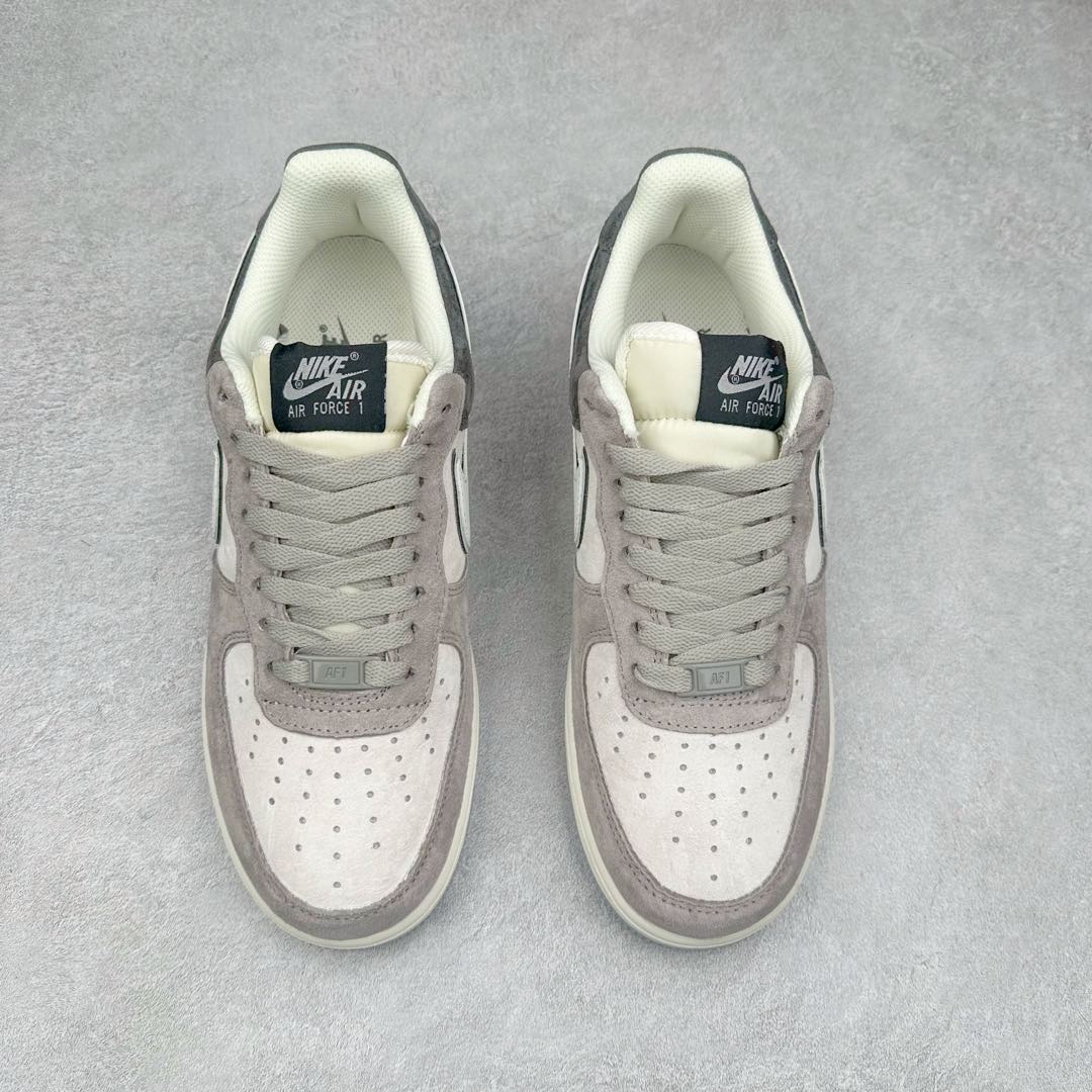 图片[2]-NK Air Force 1´07 Low 空军一号低帮百搭休闲运动板鞋 DW0831-896 柔软、弹性十足的缓震性能和出色的中底设计 横跨复古与现代的外型结合 造就出风靡全球 三十多年的Force 1 直到今天还深受青睐 尺码：36 36.5 37.5 38 38.5 39 40 40.5 41 42 42.5 43 44 44.5 45-选品中心