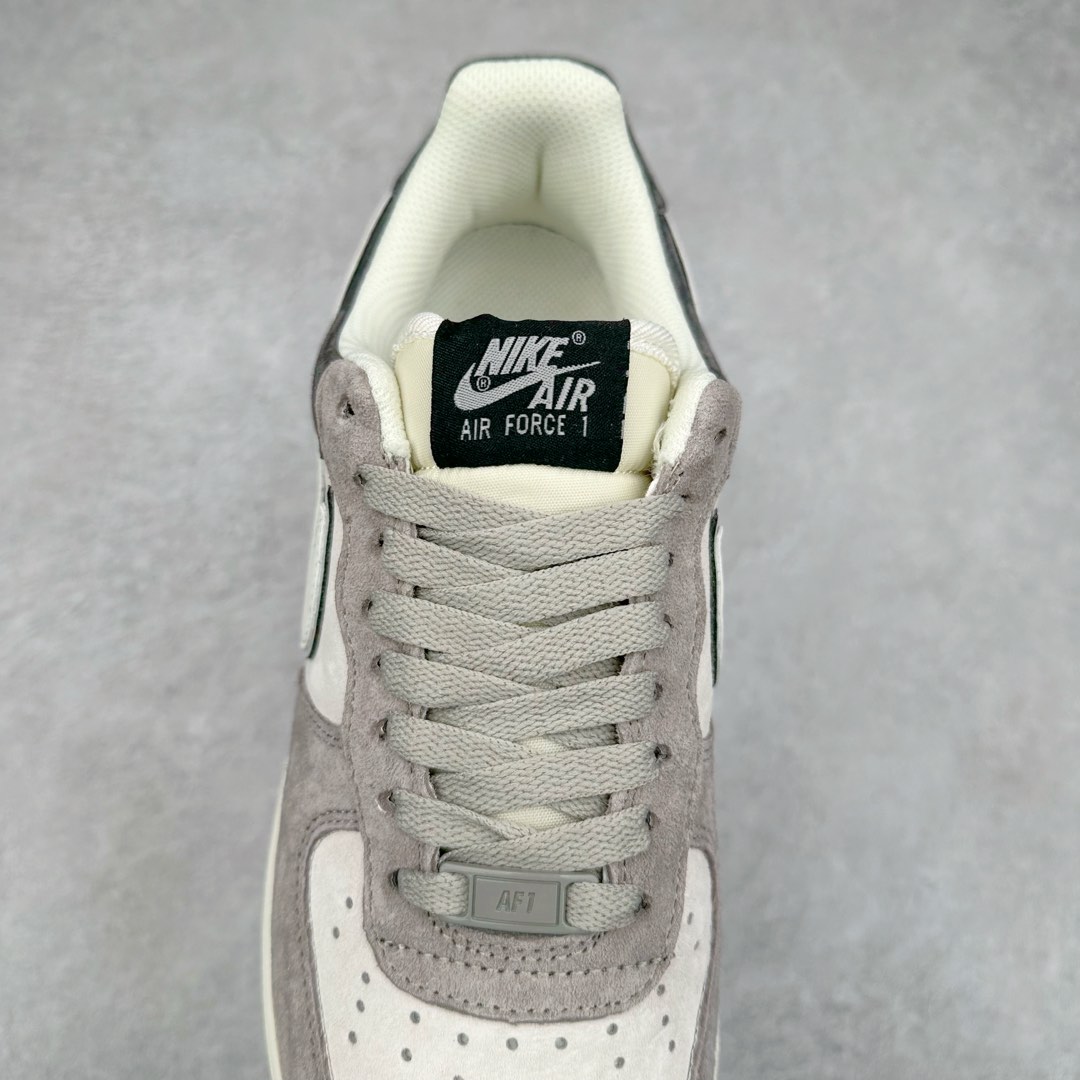 图片[5]-NK Air Force 1´07 Low 空军一号低帮百搭休闲运动板鞋 DW0831-896 柔软、弹性十足的缓震性能和出色的中底设计 横跨复古与现代的外型结合 造就出风靡全球 三十多年的Force 1 直到今天还深受青睐 尺码：36 36.5 37.5 38 38.5 39 40 40.5 41 42 42.5 43 44 44.5 45-选品中心