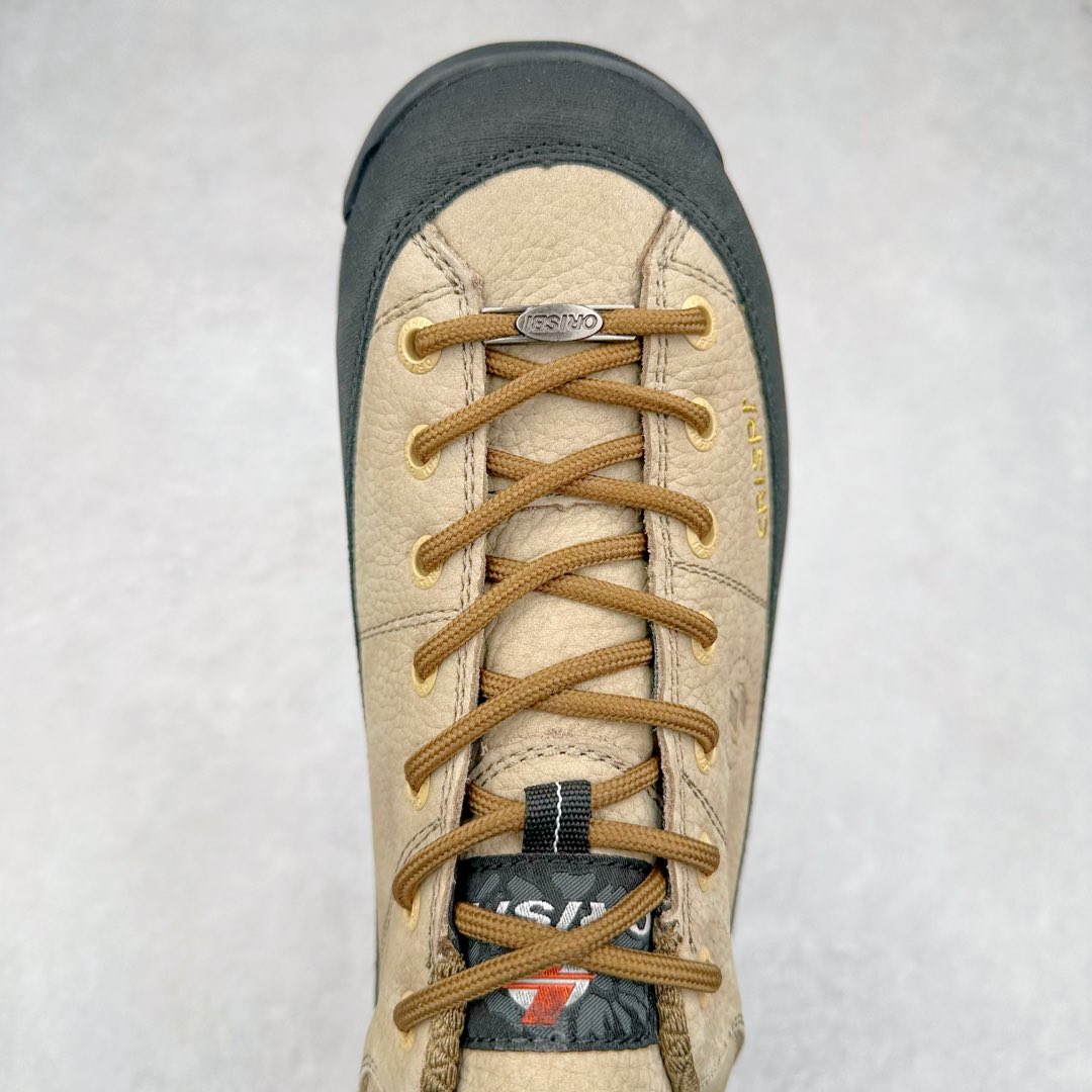 图片[4]-＃HP CRISPI Monaco GTX 舒适 减震防滑防水透气 低帮登山徒步鞋 GORE-TEX防水构造、VIBRAM Megagrip大底，不管是穿梭于城市，还是行走在大自然户外，MONACO LOW GTX都无惧天气、场景的变化！内底稳定系统，动态支撑使用整个足部区域，舒不舒服，脚会告诉我们。或许永远没有完美，但“意大利制作”的理念、高质量材料的选用，是CRISPI对完美无止境的追求。尺码：35 36 36.5 37.5 38 38.5 39 40 40.5 41 42 42.5 43 44 44.5 45-选品中心