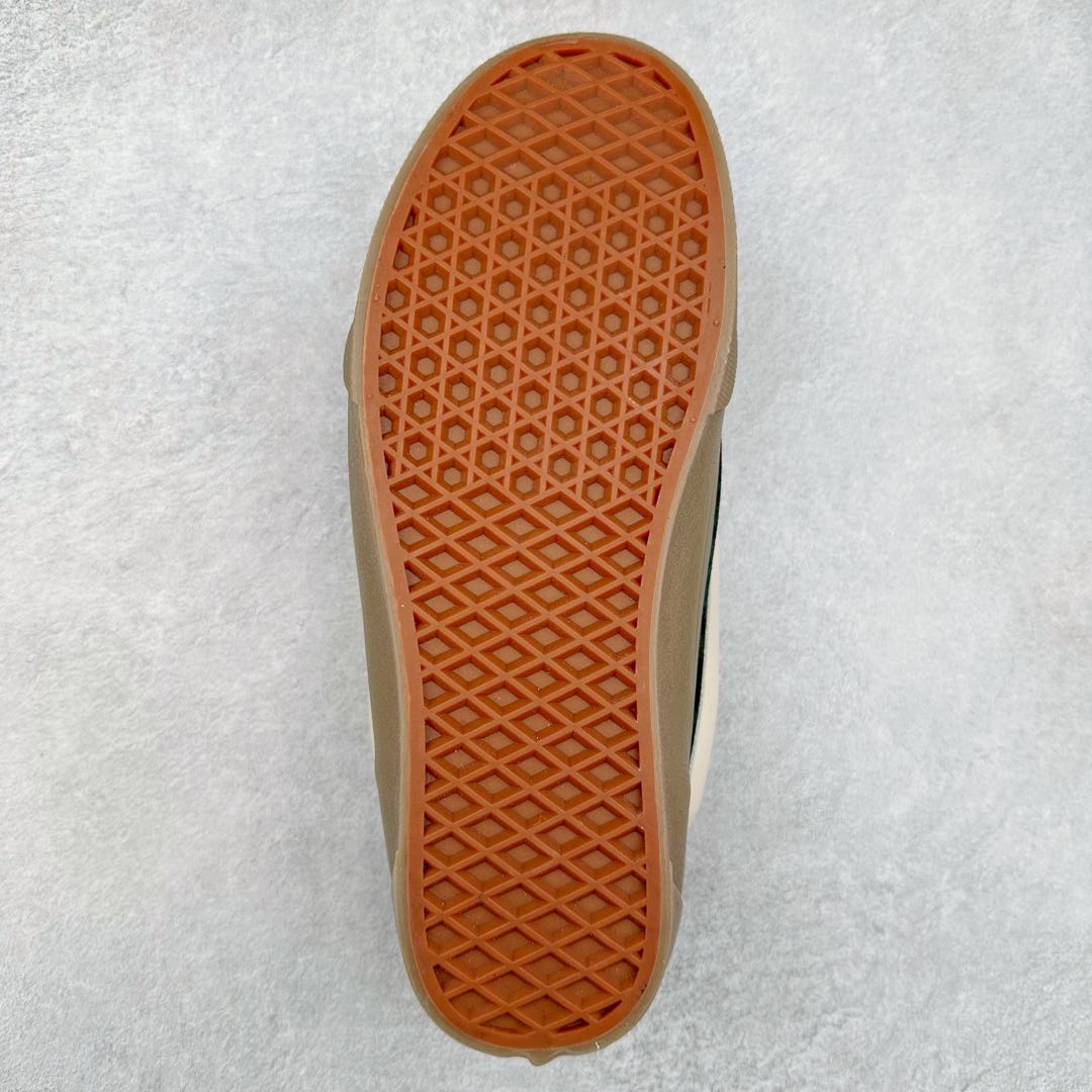 图片[9]-Vans Knu Skool 黑生胶 万斯低帮复古休闲胖胖面包鞋 肥胖版大LOGO原版全皮猪八面料 尺码：35 36 36.5 37 38 38.5 39 40 40.5 41 42 42.5 43 44 工艺：硫化1：1（重量1：1、真标、原钢印、材质标、鞋型标、合格证）-选品中心