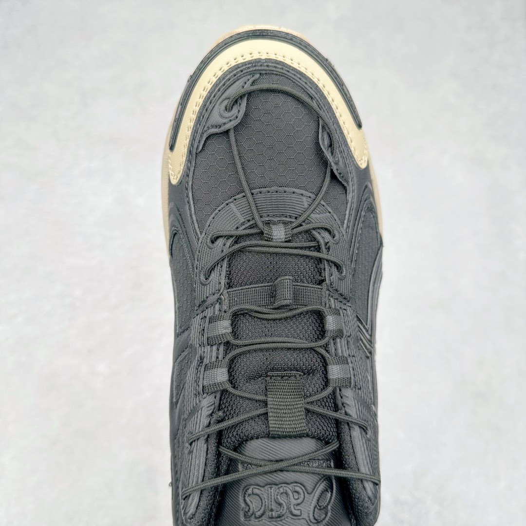 图片[4]-ASICS Gel-Kahana TR V4 亚瑟士机能户外风系列低帮轻量缓震休闲运动跑步鞋 身处城市的喧嚣，内心的想象却永不停歇，Z世代处于现实的繁忙中始终想象着生活的另一种可能和对未知的展望。想象并非背离现实，而是对自我最真实的期待。为鼓励新世代青年唤起对自我的正向的想象，并展开积极的行动，ASICS亚瑟士于2024释出全新主题——唤想自定义。率先推出鞋款GEL-KAHANA TR V4，将出色的城市潮流与户外机能融为一体，实现无界想象与唤回真实自我的完美连结。于城市绽放姿态，唤想自定义。GEL-KAHANA TR V4融合了极具户外型格的设计细节。鞋款大底与中底采用了AHAR耐磨橡胶与GEL缓震胶技术，拥有良好的抓地力与舒适的穿着体验。鞋底所使用的一体化TPU稳定片，为更好地贴合GEL-KAHANA TR V4而全新开模再造，能有效防止脚部过度扭转与侧翻，在提供优秀稳定性的同时，进一步增强了鞋款的机能设计美学。快速系带系统在方便穿戴的同时，为户外运动提供了更优的防护。 GEL-KAHANA TR V4为日常穿着提供稳定、舒适的支撑，鼓励每个人在城市空间中的大胆探索，追寻无拘束的旷野之梦。尺码：36 37 37.5 38 39 39.5 40.5 41.5 42 42.5 43.5 44 44.5 45-选品中心