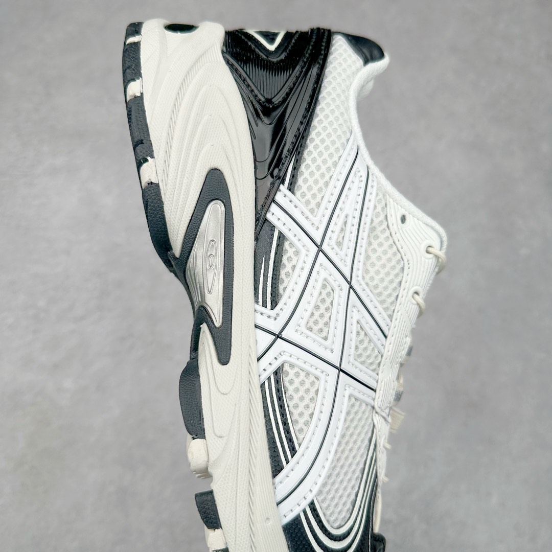 图片[6]-ASICS Gel-Kahana TR V4 亚瑟士机能户外风系列低帮轻量缓震休闲运动跑步鞋 身处城市的喧嚣，内心的想象却永不停歇，Z世代处于现实的繁忙中始终想象着生活的另一种可能和对未知的展望。想象并非背离现实，而是对自我最真实的期待。为鼓励新世代青年唤起对自我的正向的想象，并展开积极的行动，ASICS亚瑟士于2024释出全新主题——唤想自定义。率先推出鞋款GEL-KAHANA TR V4，将出色的城市潮流与户外机能融为一体，实现无界想象与唤回真实自我的完美连结。于城市绽放姿态，唤想自定义。GEL-KAHANA TR V4融合了极具户外型格的设计细节。鞋款大底与中底采用了AHAR耐磨橡胶与GEL缓震胶技术，拥有良好的抓地力与舒适的穿着体验。鞋底所使用的一体化TPU稳定片，为更好地贴合GEL-KAHANA TR V4而全新开模再造，能有效防止脚部过度扭转与侧翻，在提供优秀稳定性的同时，进一步增强了鞋款的机能设计美学。快速系带系统在方便穿戴的同时，为户外运动提供了更优的防护。 GEL-KAHANA TR V4为日常穿着提供稳定、舒适的支撑，鼓励每个人在城市空间中的大胆探索，追寻无拘束的旷野之梦。尺码：36 37 37.5 38 39 39.5 40.5 41.5 42 42.5 43.5 44 44.5 45-选品中心