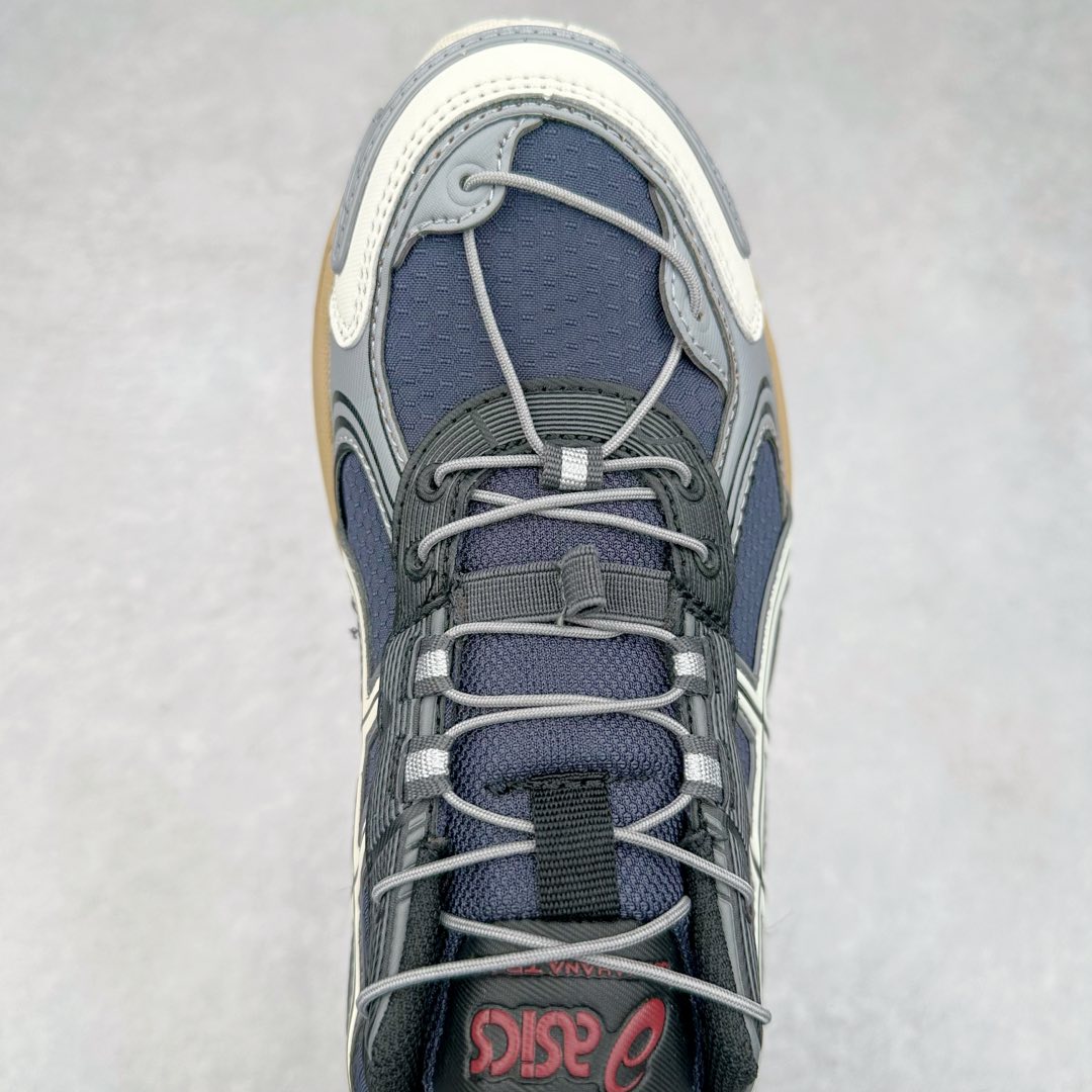 图片[4]-ASICS Gel-Kahana TR V4 亚瑟士机能户外风系列低帮轻量缓震休闲运动跑步鞋 身处城市的喧嚣，内心的想象却永不停歇，Z世代处于现实的繁忙中始终想象着生活的另一种可能和对未知的展望。想象并非背离现实，而是对自我最真实的期待。为鼓励新世代青年唤起对自我的正向的想象，并展开积极的行动，ASICS亚瑟士于2024释出全新主题——唤想自定义。率先推出鞋款GEL-KAHANA TR V4，将出色的城市潮流与户外机能融为一体，实现无界想象与唤回真实自我的完美连结。于城市绽放姿态，唤想自定义。GEL-KAHANA TR V4融合了极具户外型格的设计细节。鞋款大底与中底采用了AHAR耐磨橡胶与GEL缓震胶技术，拥有良好的抓地力与舒适的穿着体验。鞋底所使用的一体化TPU稳定片，为更好地贴合GEL-KAHANA TR V4而全新开模再造，能有效防止脚部过度扭转与侧翻，在提供优秀稳定性的同时，进一步增强了鞋款的机能设计美学。快速系带系统在方便穿戴的同时，为户外运动提供了更优的防护。 GEL-KAHANA TR V4为日常穿着提供稳定、舒适的支撑，鼓励每个人在城市空间中的大胆探索，追寻无拘束的旷野之梦。尺码：36 37 37.5 38 39 39.5 40.5 41.5 42 42.5 43.5 44 44.5 45-选品中心