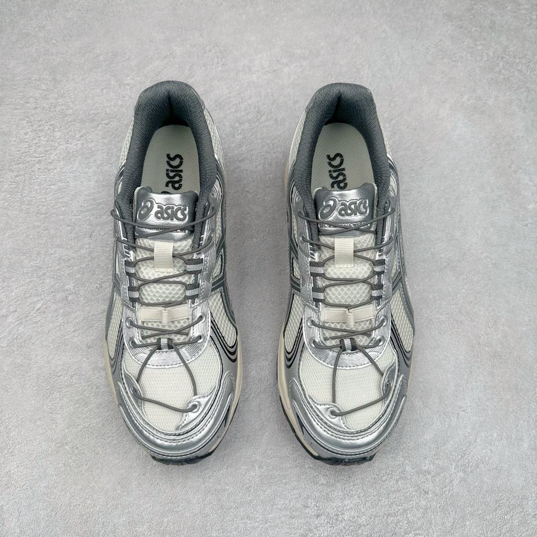 图片[2]-ASICS Gel-Kahana TR V4 亚瑟士机能户外风系列低帮轻量缓震休闲运动跑步鞋 身处城市的喧嚣，内心的想象却永不停歇，Z世代处于现实的繁忙中始终想象着生活的另一种可能和对未知的展望。想象并非背离现实，而是对自我最真实的期待。为鼓励新世代青年唤起对自我的正向的想象，并展开积极的行动，ASICS亚瑟士于2024释出全新主题——唤想自定义。率先推出鞋款GEL-KAHANA TR V4，将出色的城市潮流与户外机能融为一体，实现无界想象与唤回真实自我的完美连结。于城市绽放姿态，唤想自定义。GEL-KAHANA TR V4融合了极具户外型格的设计细节。鞋款大底与中底采用了AHAR耐磨橡胶与GEL缓震胶技术，拥有良好的抓地力与舒适的穿着体验。鞋底所使用的一体化TPU稳定片，为更好地贴合GEL-KAHANA TR V4而全新开模再造，能有效防止脚部过度扭转与侧翻，在提供优秀稳定性的同时，进一步增强了鞋款的机能设计美学。快速系带系统在方便穿戴的同时，为户外运动提供了更优的防护。 GEL-KAHANA TR V4为日常穿着提供稳定、舒适的支撑，鼓励每个人在城市空间中的大胆探索，追寻无拘束的旷野之梦。尺码：36 37 37.5 38 39 39.5 40.5 41.5 42 42.5 43.5 44 44.5 45-选品中心