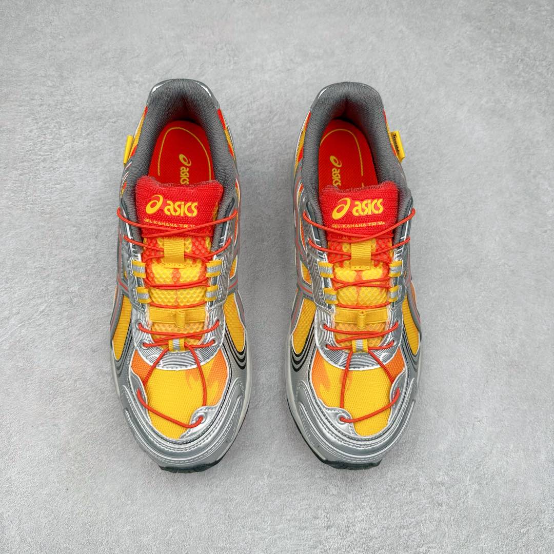 图片[2]-ASICS Gel-Kahana TR V4 亚瑟士机能户外风系列低帮轻量缓震休闲运动跑步鞋 身处城市的喧嚣，内心的想象却永不停歇，Z世代处于现实的繁忙中始终想象着生活的另一种可能和对未知的展望。想象并非背离现实，而是对自我最真实的期待。为鼓励新世代青年唤起对自我的正向的想象，并展开积极的行动，ASICS亚瑟士于2024释出全新主题——唤想自定义。率先推出鞋款GEL-KAHANA TR V4，将出色的城市潮流与户外机能融为一体，实现无界想象与唤回真实自我的完美连结。于城市绽放姿态，唤想自定义。GEL-KAHANA TR V4融合了极具户外型格的设计细节。鞋款大底与中底采用了AHAR耐磨橡胶与GEL缓震胶技术，拥有良好的抓地力与舒适的穿着体验。鞋底所使用的一体化TPU稳定片，为更好地贴合GEL-KAHANA TR V4而全新开模再造，能有效防止脚部过度扭转与侧翻，在提供优秀稳定性的同时，进一步增强了鞋款的机能设计美学。快速系带系统在方便穿戴的同时，为户外运动提供了更优的防护。 GEL-KAHANA TR V4为日常穿着提供稳定、舒适的支撑，鼓励每个人在城市空间中的大胆探索，追寻无拘束的旷野之梦。尺码：36 37 37.5 38 39 39.5 40.5 41.5 42 42.5 43.5 44 44.5 45-选品中心