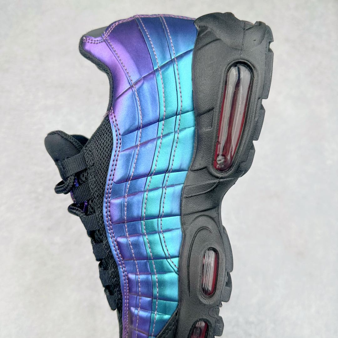 图片[7]-＃MX版 NK Air Max 95 复古减震气垫跑鞋 经典重温 538416-021 外单专供大厂出品 品质稳定 一百余色 终端操作 鞋款设计灵感源于人体构造 中底设计基于人体的脊柱构造 是整体设计的核心 尼龙孔眼代表了肋骨 而分层式面板和网眼象征着肌肉纤维和肉体组织 Air Max 95采用了两个独立的吹塑成型的Air-Sole单元 并首次在前掌使用可视化气垫设计 Swoosh logo夜当作一个 点符号放在了鞋子的后帮位置 20年的发展让 AIR MAX 95有了不同的故事 20年后再度面向世人的时候 焕然一新的面貌 让人有了另外一种清新脱俗的感觉 尺码：39 40 40.5 41 42 42.5 43 44 44.5 45 46 47.5 48-选品中心