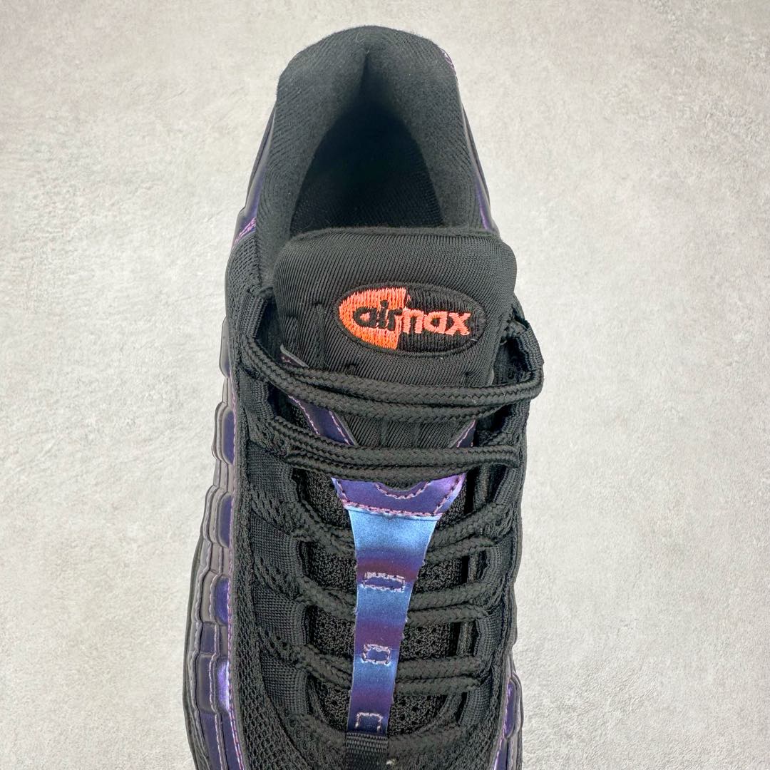 图片[5]-＃MX版 NK Air Max 95 复古减震气垫跑鞋 经典重温 538416-021 外单专供大厂出品 品质稳定 一百余色 终端操作 鞋款设计灵感源于人体构造 中底设计基于人体的脊柱构造 是整体设计的核心 尼龙孔眼代表了肋骨 而分层式面板和网眼象征着肌肉纤维和肉体组织 Air Max 95采用了两个独立的吹塑成型的Air-Sole单元 并首次在前掌使用可视化气垫设计 Swoosh logo夜当作一个 点符号放在了鞋子的后帮位置 20年的发展让 AIR MAX 95有了不同的故事 20年后再度面向世人的时候 焕然一新的面貌 让人有了另外一种清新脱俗的感觉 尺码：39 40 40.5 41 42 42.5 43 44 44.5 45 46 47.5 48-选品中心