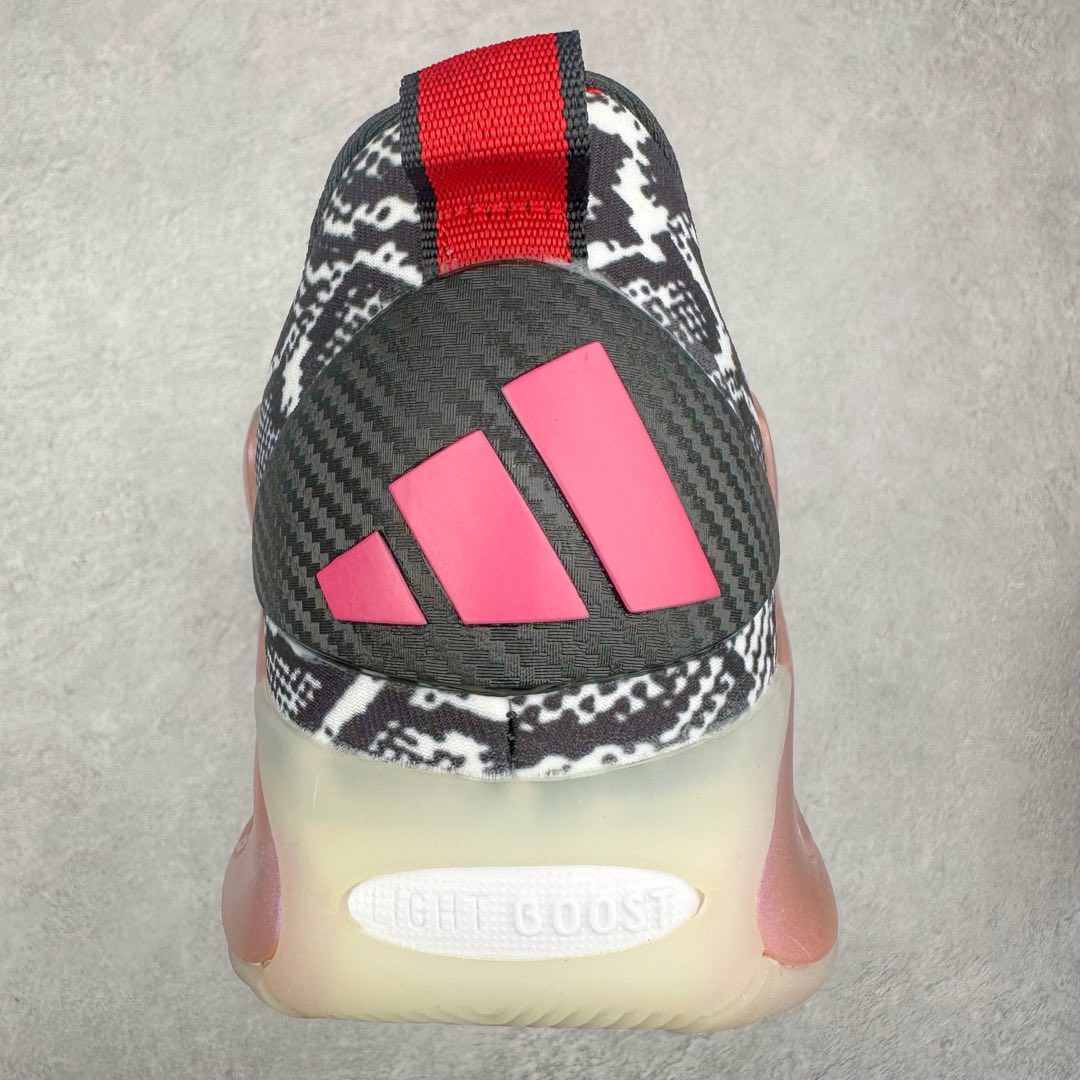 图片[8]-＃纯原新品 AD Anthony Edwards A.E. 2 \\\”华子二代\\\” 安东尼·爱德华兹签名实战减震防滑耐磨低帮篮球鞋 JI1482 球鞋的整体设计非常复古 也可以理解为并不是目前篮球鞋的设计趋势 AE2流线简约的设计 也是让其非常具有辨识度 袜套与「蚁巢」组成的鞋身 在保证透气效果的同时 搭配鞋带更能带来相当出色的鞋脚一体性 中底自然还是搭载着AD的当家科技并经由外层 TPU 包裹 将软、弹和支撑性同时兼顾 尺码：40 40.5 41 42 42.5 43 44 44.5 45 46-选品中心