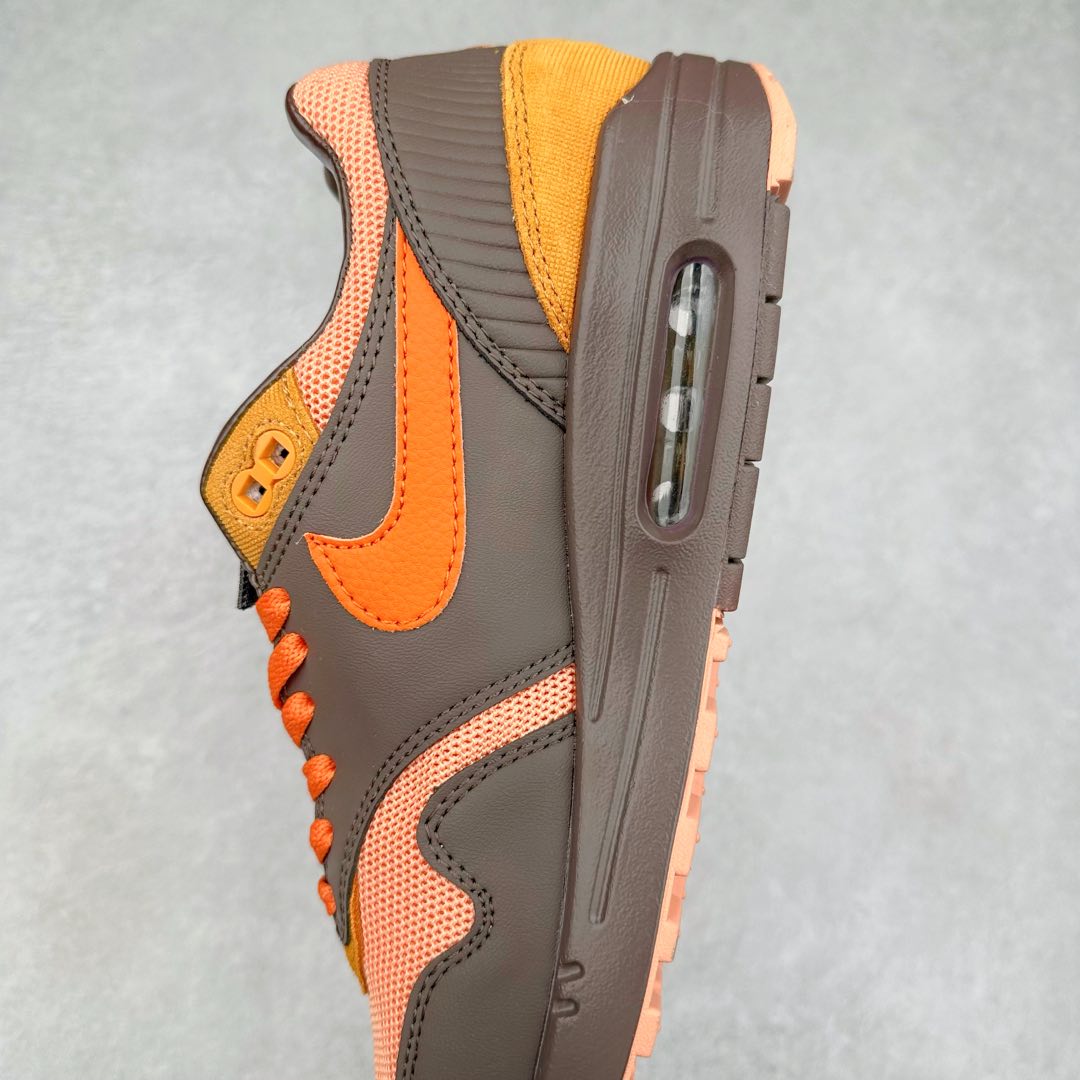 图片[7]-NK Air Max 1 初代复古气垫慢跑鞋 HF7346-200 由Tinker Hatfeld和Mark Parker在1987年设计 灵感来自于巴黎蓬皮杜中心 在参观了蓬皮杜中心之后提出了Air Max的标志性开窗可视气垫的理念 并将其实际开发成功 是NK史上第一双可视气垫跑鞋 凭借着Air Max气垫带来的舒适脚感和鞋面面料上的不断精进才使得Air Max 1在现如今都是复古慢跑鞋的首选 深厚的历史渊源 独特的流线形设计 极为复古的外观使得它深受鞋迷的喜爱 尺码：36 36.5 37.5 38 38.5 39 40 40.5 41 42 42.5 43 44 44.5 45-选品中心