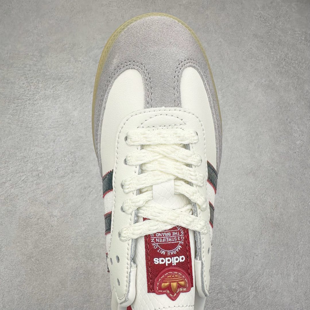 图片[4]-AD Original Samba OG 复古经典轻便板鞋 JQ5976 这款桑巴鞋展示了高质量的工艺 带有装饰的超锁缝制和无缝的手感 柔软、柔软的皮革造型和标志性的3条纹完成了精致的外观 正规合身鞋带 鞋面上有绒面鞋垫 橡胶鞋底 享受正畸套筒软感 自50年代首次亮相以来就一直在赢得粉丝的青睐 尺码：36 36.5 37.5 38 38.5 39 40 40.5 41 42 42.5 43 44 44.5 45-选品中心