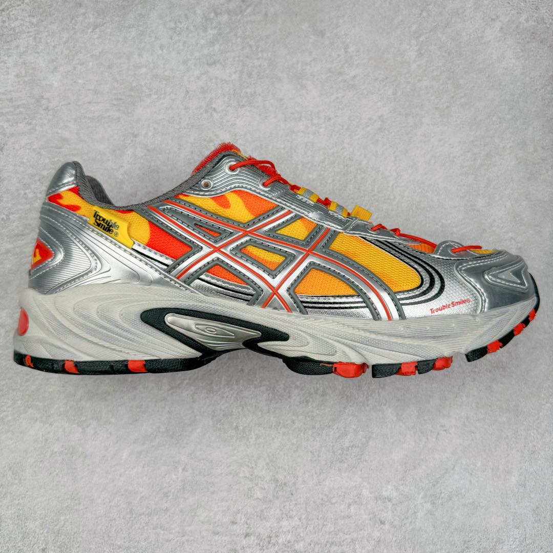 ASICS Gel-Kahana TR V4 亚瑟士机能户外风系列低帮轻量缓震休闲运动跑步鞋 身处城市的喧嚣，内心的想象却永不停歇，Z世代处于现实的繁忙中始终想象着生活的另一种可能和对未知的展望。想象并非背离现实，而是对自我最真实的期待。为鼓励新世代青年唤起对自我的正向的想象，并展开积极的行动，ASICS亚瑟士于2024释出全新主题——唤想自定义。率先推出鞋款GEL-KAHANA TR V4，将出色的城市潮流与户外机能融为一体，实现无界想象与唤回真实自我的完美连结。于城市绽放姿态，唤想自定义。GEL-KAHANA TR V4融合了极具户外型格的设计细节。鞋款大底与中底采用了AHAR耐磨橡胶与GEL缓震胶技术，拥有良好的抓地力与舒适的穿着体验。鞋底所使用的一体化TPU稳定片，为更好地贴合GEL-KAHANA TR V4而全新开模再造，能有效防止脚部过度扭转与侧翻，在提供优秀稳定性的同时，进一步增强了鞋款的机能设计美学。快速系带系统在方便穿戴的同时，为户外运动提供了更优的防护。 GEL-KAHANA TR V4为日常穿着提供稳定、舒适的支撑，鼓励每个人在城市空间中的大胆探索，追寻无拘束的旷野之梦。尺码：36 37 37.5 38 39 39.5 40.5 41.5 42 42.5 43.5 44 44.5 45-选品中心