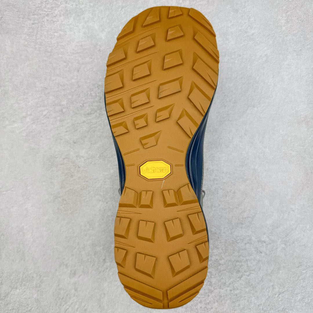 图片[9]-＃HP Arcteryx Aerios Fl 2 Mid Gtx 始祖鸟户外防水透气中帮徒步登山鞋 Arcteryx中文名始祖鸟 加拿大户外服饰品牌 1989年创立于加拿大温哥华 始祖鸟来自加拿大海岸山脉 植根高山的专业户外品牌 始终秉承对精湛设计和工艺孜孜以求的准则 从1989年创立至今 Arcteryx始终不断在产品设计与做工上不惜工本 以满足始祖鸟的标准 品质、设计以及精简的理念造就了其良好的性能 并能满足严苛环境下的使用需求 尺码：39 40 41 42 43 44 45-选品中心