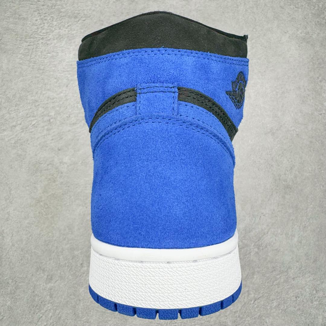 图片[8]-＃DGC裁片福利 Air Jordan AJ1 Retro High 翻毛皮皇家蓝 DZ5485-042 全套原纸板楦头开发 原厂特供皮料加持 确保原汁原味 完美呈现一代版型 一比一鞋头弧度高度鞋身弧度 数据细节工艺流程均保持原鞋一致 后跟弧度收口自然对折 极致一眼正品既视感 原厂皮料 进口玻璃冲刀皮料裁剪零毛边 承诺百分百一致原鞋 全鞋电脑针车工艺 鞋面清洁度最高QC检验标准 控制溢胶 飞翼3D高频深度立体 鞋盒、防尘纸 均采购来自原厂 尺码对应库存‼️-选品中心