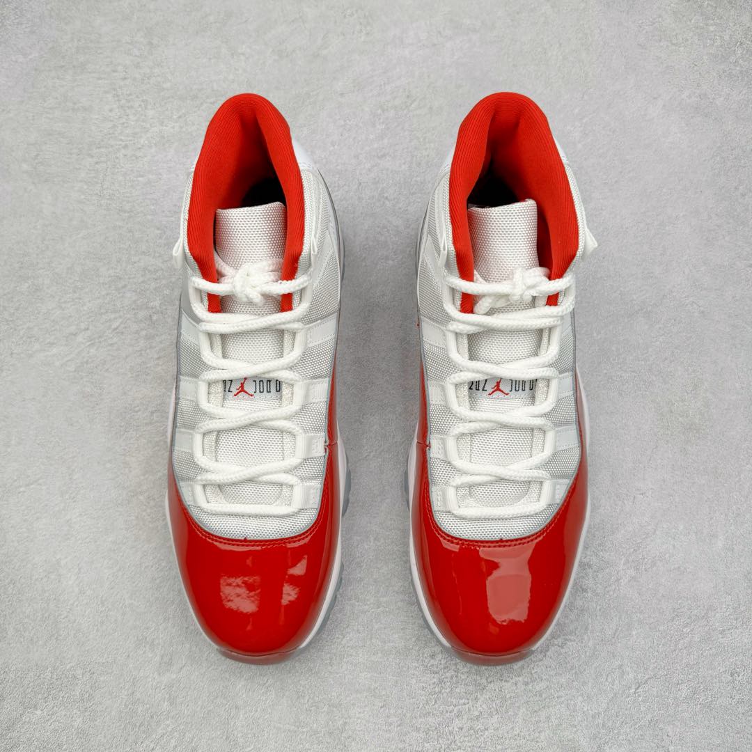 图片[2]-＃DGC裁片福利 Air Jordan AJ11 \\\”Cherry\\\” 樱桃白红 CT8012-116 原楦原档案数据开模打造 原厂中底拉帮钢印 原厂漆皮 防冻不开裂 头层皮料 原装鞋撑 水晶大底正确色度色泽 原楦原数据刺绣 原厂车缝走线及对位 毫厘不差 飞人logo采用原数据电脑刺绣 原装正品碳纤维真实碳板 增强抗扭 原内标 原盒标 正确官方原盒 原厂防氧化水晶外底 原厂配套厂全掌solo气垫 尺码对应库存明细‼️-选品中心