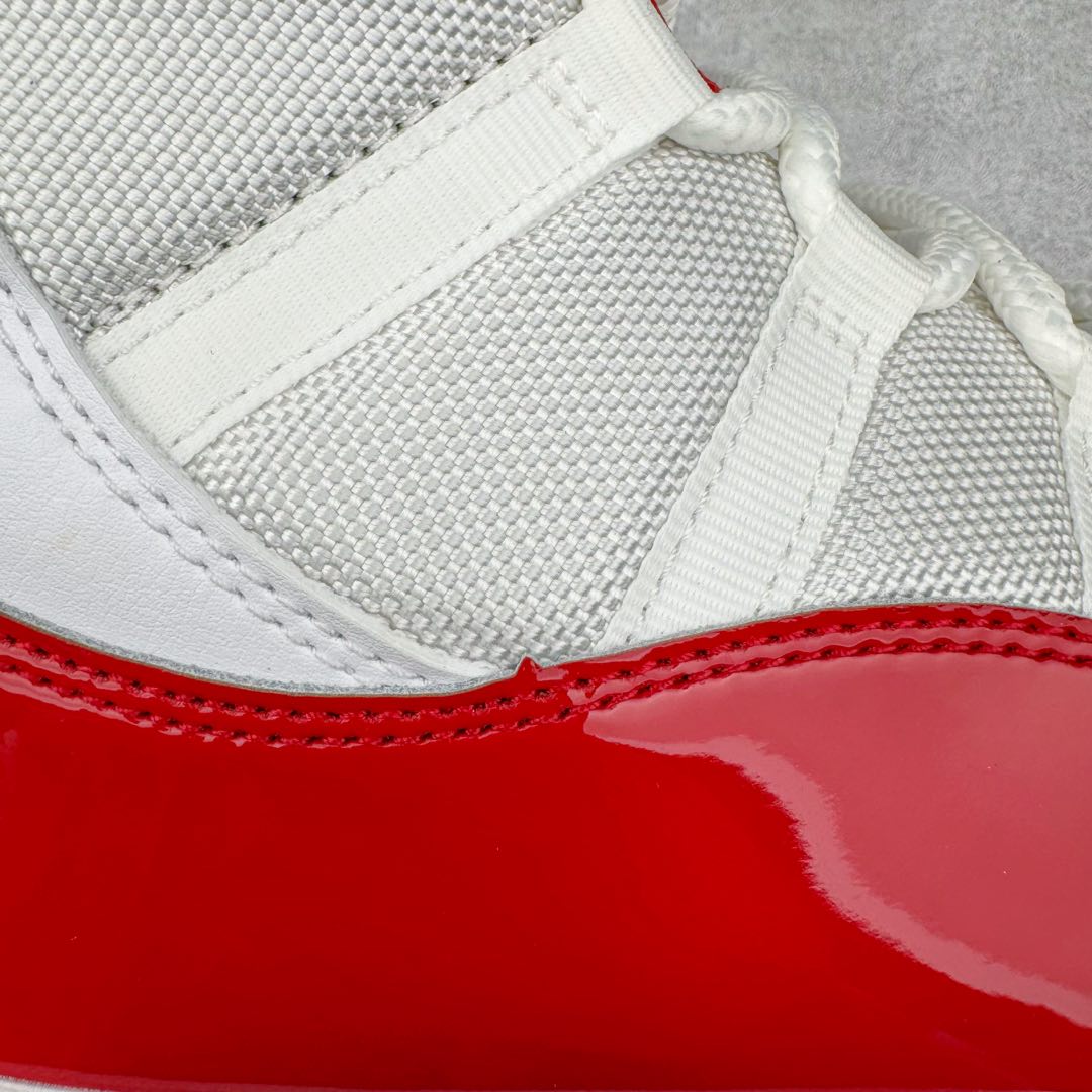 图片[14]-＃DGC裁片福利 Air Jordan AJ11 \\\”Cherry\\\” 樱桃白红 CT8012-116 原楦原档案数据开模打造 原厂中底拉帮钢印 原厂漆皮 防冻不开裂 头层皮料 原装鞋撑 水晶大底正确色度色泽 原楦原数据刺绣 原厂车缝走线及对位 毫厘不差 飞人logo采用原数据电脑刺绣 原装正品碳纤维真实碳板 增强抗扭 原内标 原盒标 正确官方原盒 原厂防氧化水晶外底 原厂配套厂全掌solo气垫 尺码对应库存明细‼️-选品中心