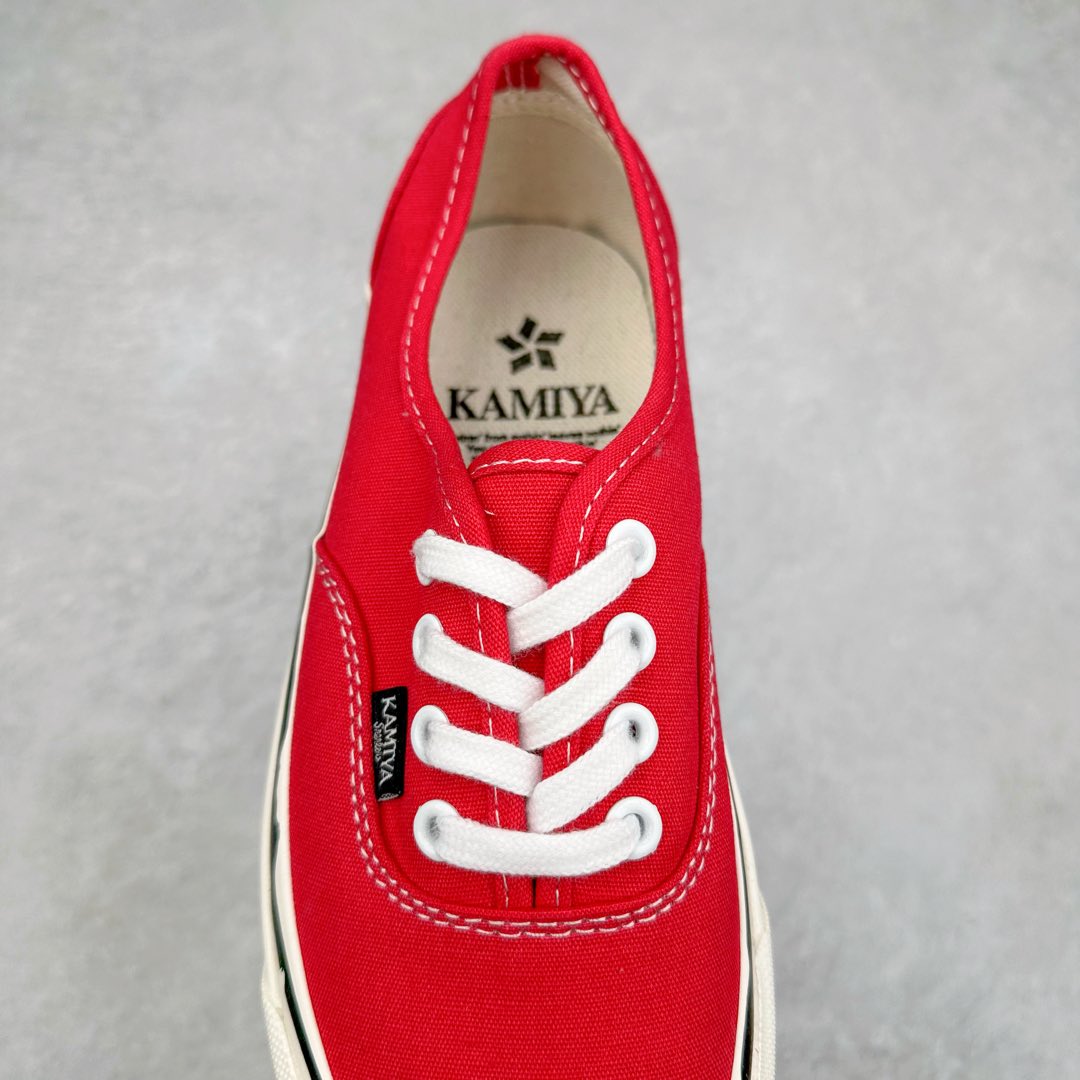 图片[5]-KAMIYA x MADNESS 重磅联名3.0 鲨鱼齿 五色 MMY三原康裕副线设计师KOJI KAMIYA主理日本新晋潮流品牌/神谷康司联名余文乐主理品牌成立十周年特别企划MADNESS x KAMIYA Vulcanize Low Sneaker 系列开口笑扭曲水线休闲运动硫化滑板板鞋“联名鲨鱼齿” 尺码：35 36 36.5 37 38 38.5 39 40 40.5 41 42 42.5 43 44-选品中心