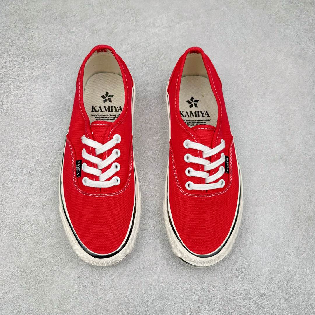 图片[2]-KAMIYA x MADNESS 重磅联名3.0 鲨鱼齿 五色 MMY三原康裕副线设计师KOJI KAMIYA主理日本新晋潮流品牌/神谷康司联名余文乐主理品牌成立十周年特别企划MADNESS x KAMIYA Vulcanize Low Sneaker 系列开口笑扭曲水线休闲运动硫化滑板板鞋“联名鲨鱼齿” 尺码：35 36 36.5 37 38 38.5 39 40 40.5 41 42 42.5 43 44-选品中心