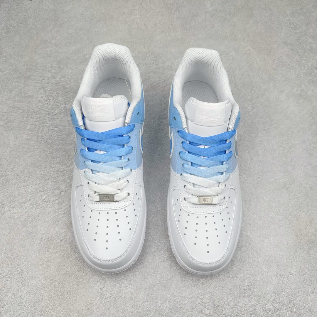 图片[2]-NK Air Force 1´07 Low 空军一号低帮百搭休闲运动板鞋 CW2288-952 柔软、弹性十足的缓震性能和出色的中底设计 横跨复古与现代的外型结合 造就出风靡全球 三十多年的Force 1 直到今天还深受青睐 尺码：36 36.5 37.5 38 38.5 39 40 40.5 41 42 42.5 43 44 44.5 45-选品中心