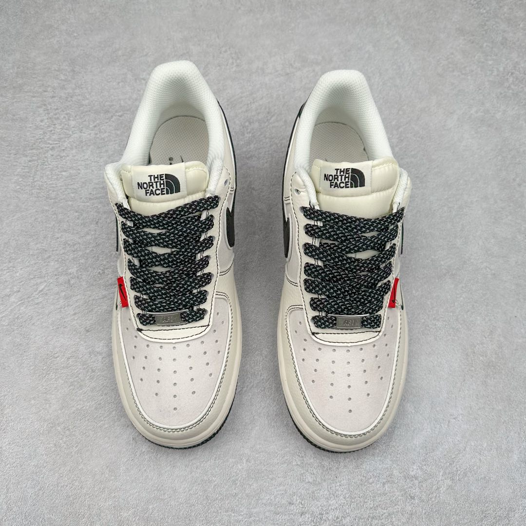 图片[2]-NK Air Force 1´07 Low 空军一号低帮百搭休闲运动板鞋 BB7518-010 柔软、弹性十足的缓震性能和出色的中底设计 横跨复古与现代的外型结合 造就出风靡全球 三十多年的Force 1 直到今天还深受青睐 尺码：36 36.5 37.5 38 38.5 39 40 40.5 41 42 42.5 43 44 44.5 45-选品中心