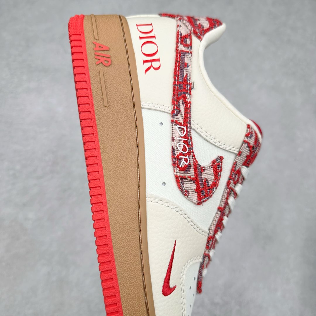 图片[6]-NK Air Force 1´07 Low 空军一号低帮百搭休闲运动板鞋 KK1988-049 柔软、弹性十足的缓震性能和出色的中底设计 横跨复古与现代的外型结合 造就出风靡全球 三十多年的Force 1 直到今天还深受青睐 尺码：36 36.5 37.5 38 38.5 39 40 40.5 41 42 42.5 43 44 44.5 45-选品中心