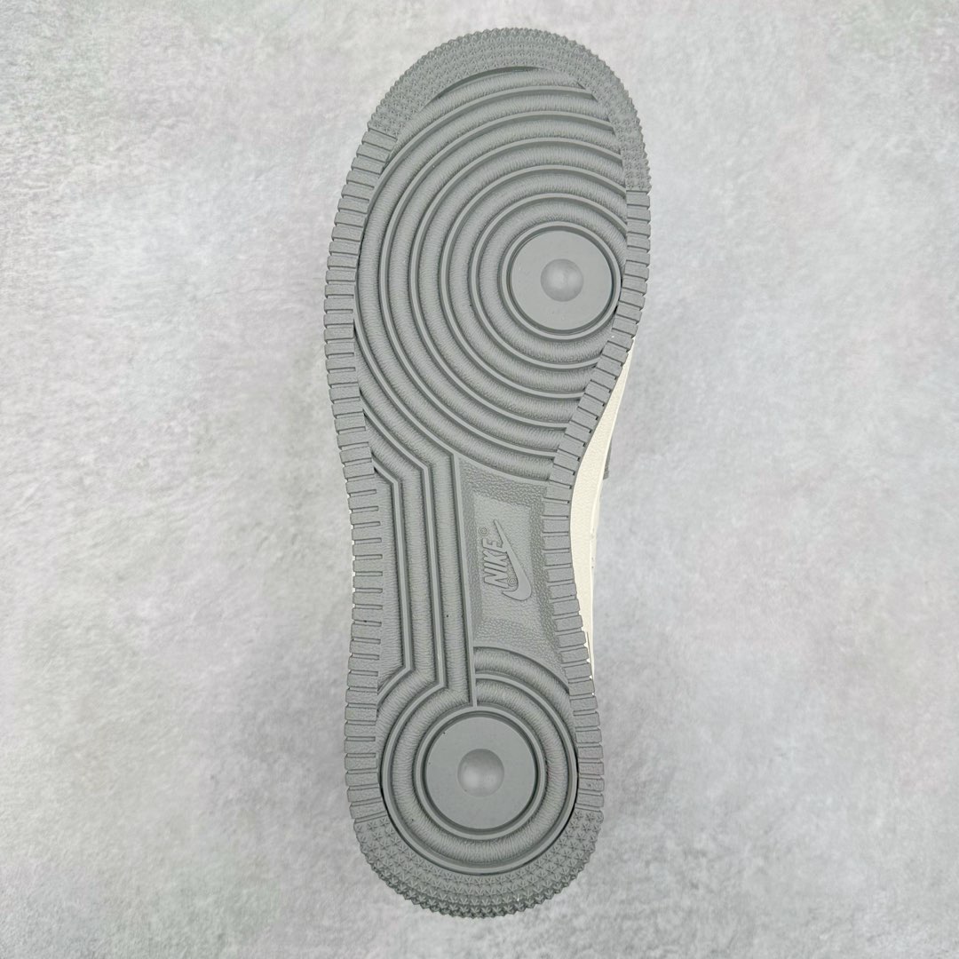 图片[9]-NK Air Force 1´07 Low 空军一号低帮百搭休闲运动板鞋 XZ6188-672 柔软、弹性十足的缓震性能和出色的中底设计 横跨复古与现代的外型结合 造就出风靡全球 三十多年的Force 1 直到今天还深受青睐 尺码：36 36.5 37.5 38 38.5 39 40 40.5 41 42 42.5 43 44 44.5 45-选品中心