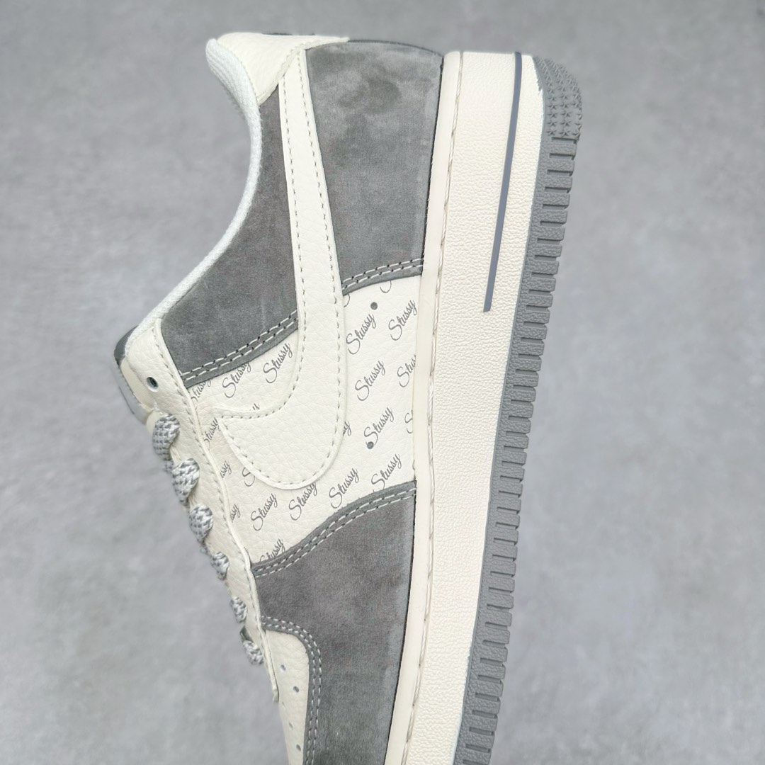 图片[7]-NK Air Force 1´07 Low 空军一号低帮百搭休闲运动板鞋 XZ6188-672 柔软、弹性十足的缓震性能和出色的中底设计 横跨复古与现代的外型结合 造就出风靡全球 三十多年的Force 1 直到今天还深受青睐 尺码：36 36.5 37.5 38 38.5 39 40 40.5 41 42 42.5 43 44 44.5 45-选品中心